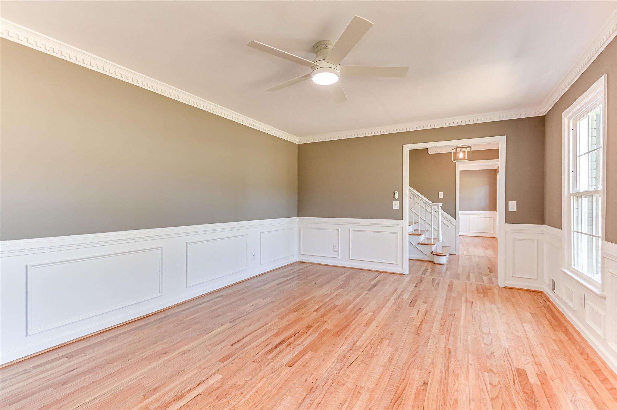 814 Dunbarton Drive