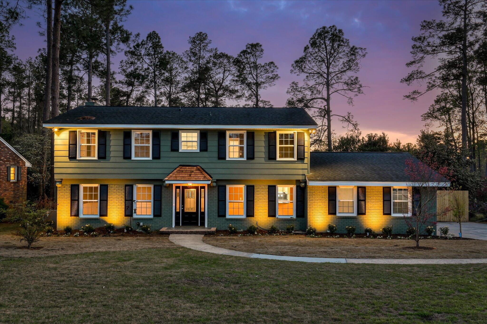 814 Dunbarton Drive