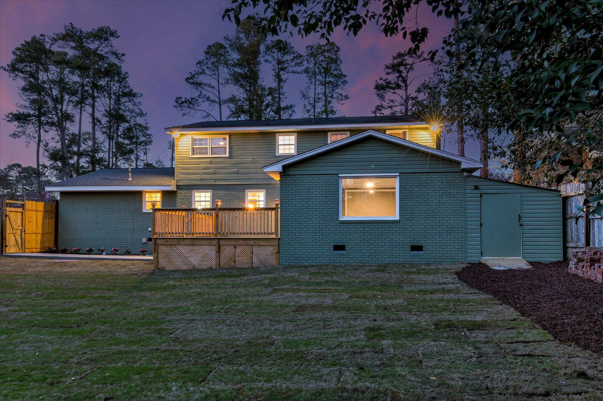 814 Dunbarton Drive