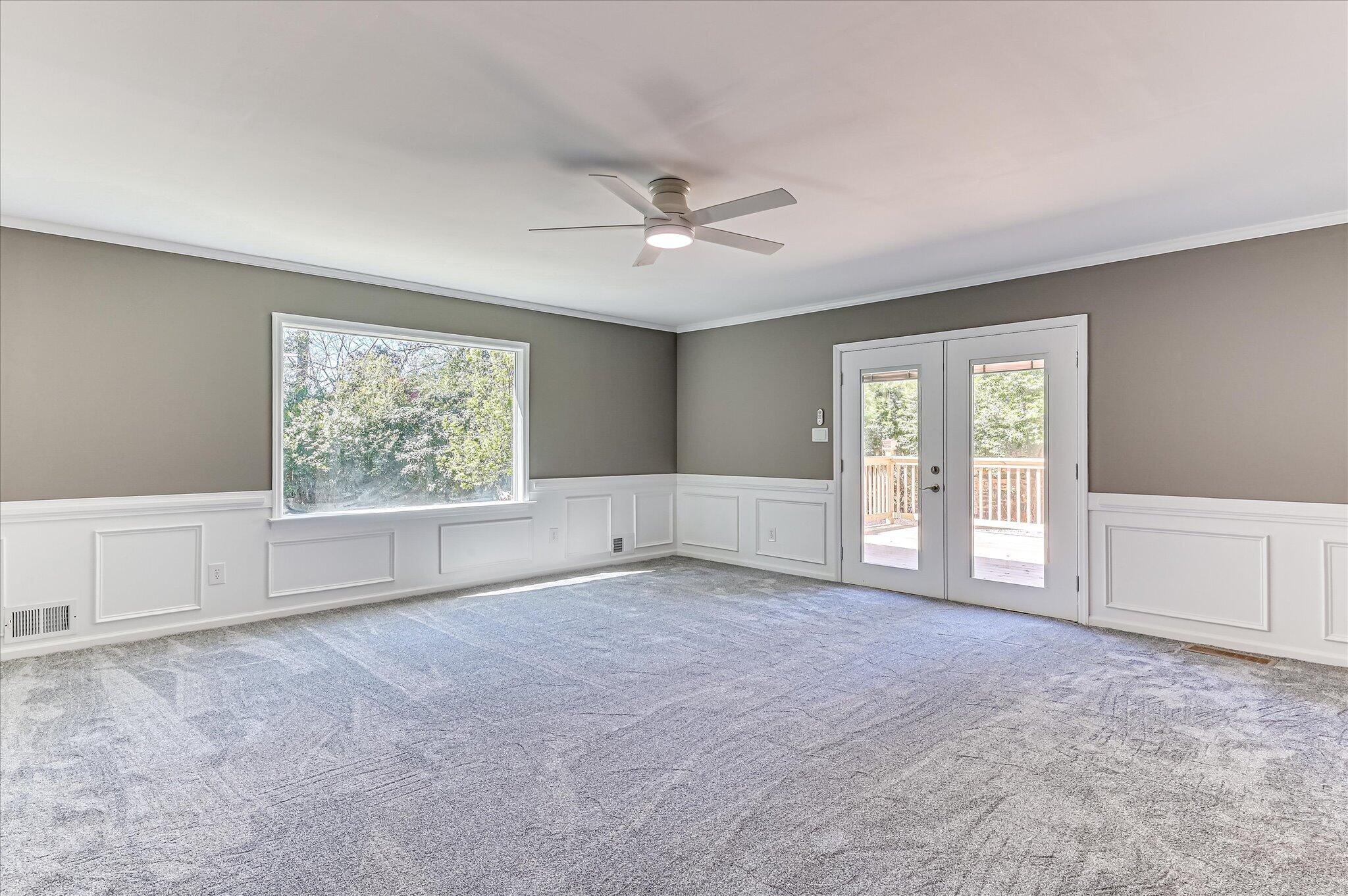 814 Dunbarton Drive