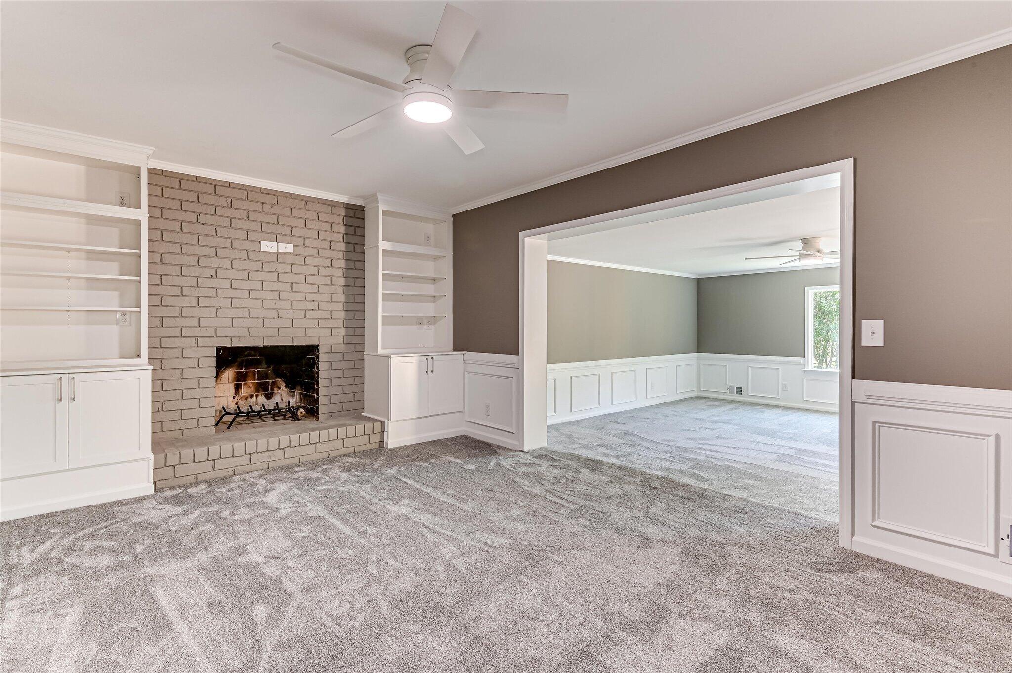 814 Dunbarton Drive