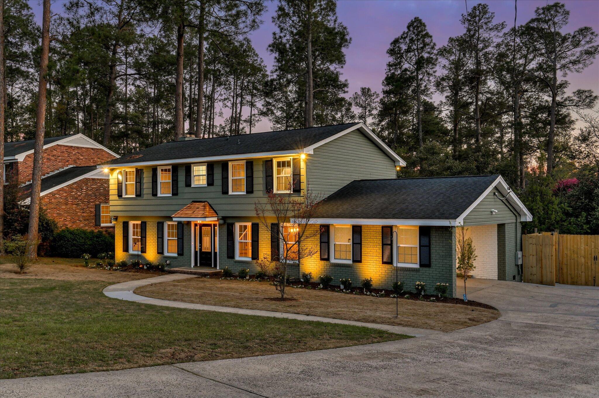 814 Dunbarton Drive
