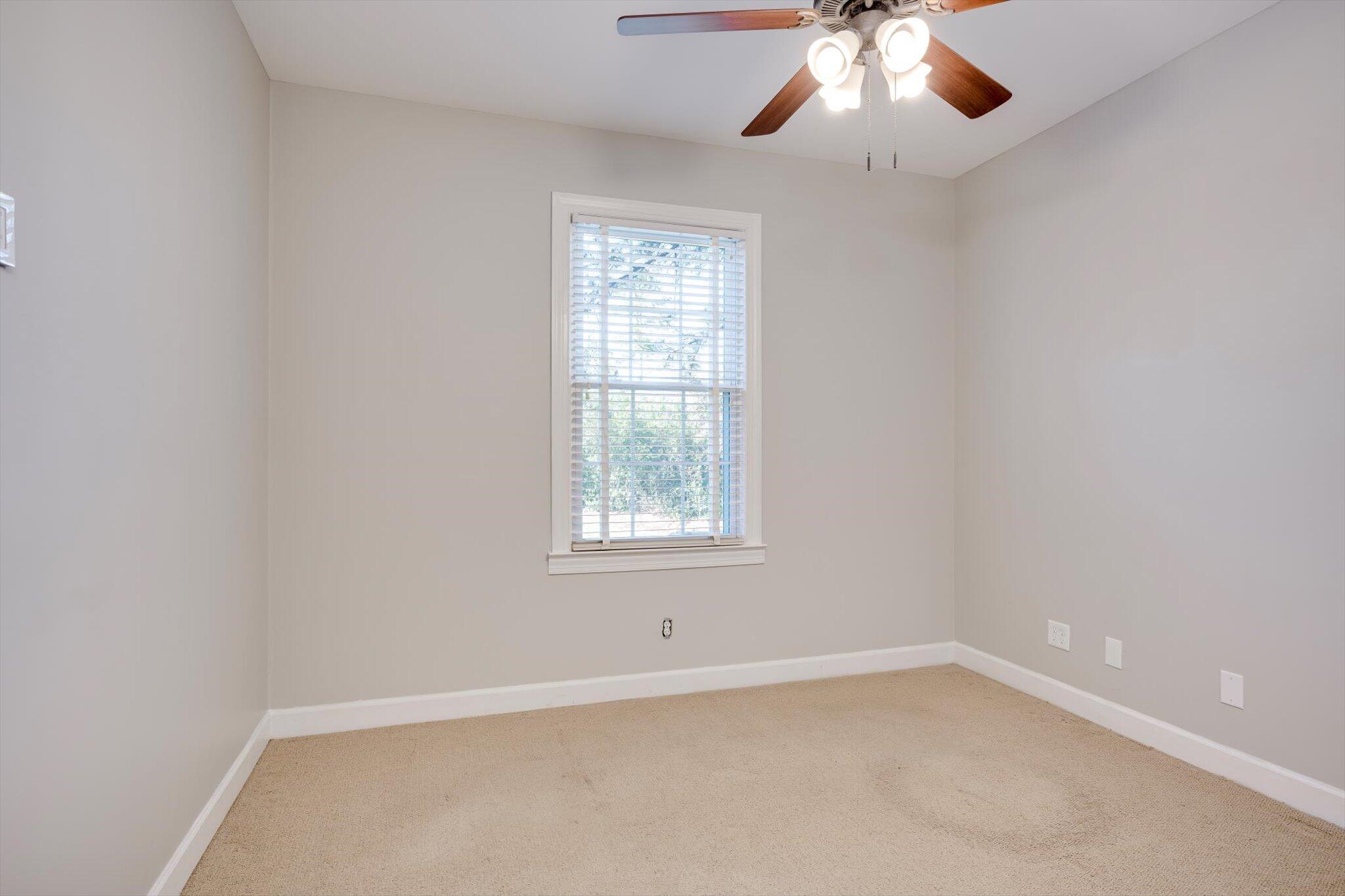 4 Indian Cove Road