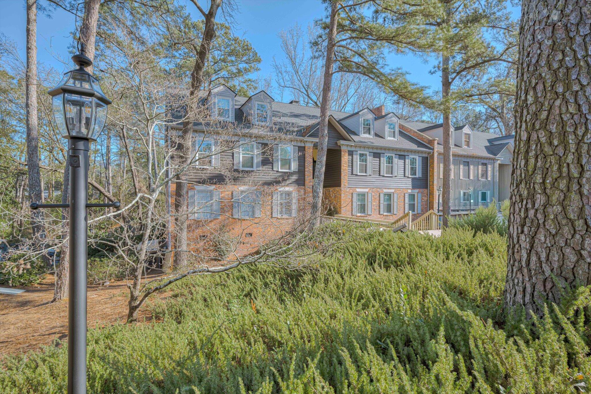 4 Indian Cove Road