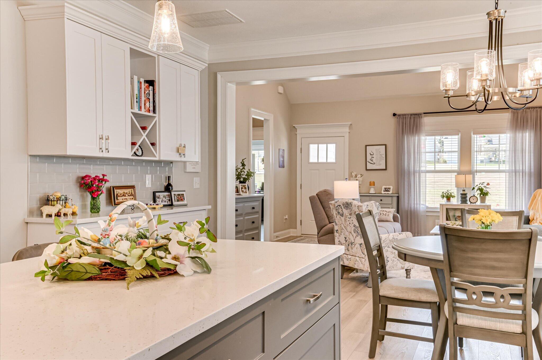 932 Sandpiper Crossing