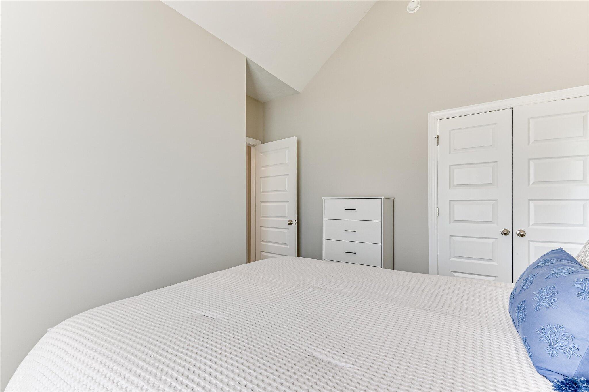 932 Sandpiper Crossing