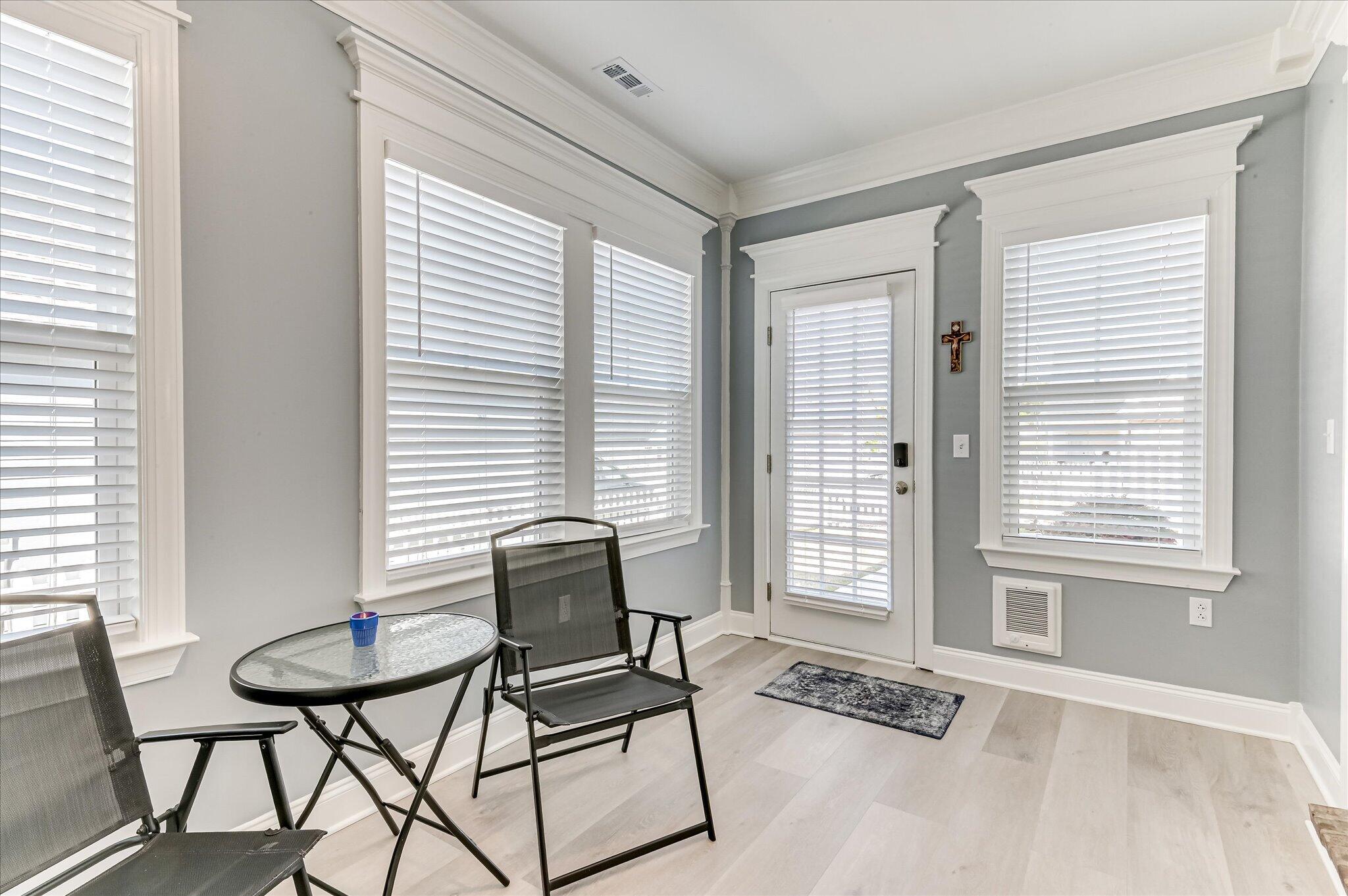 932 Sandpiper Crossing