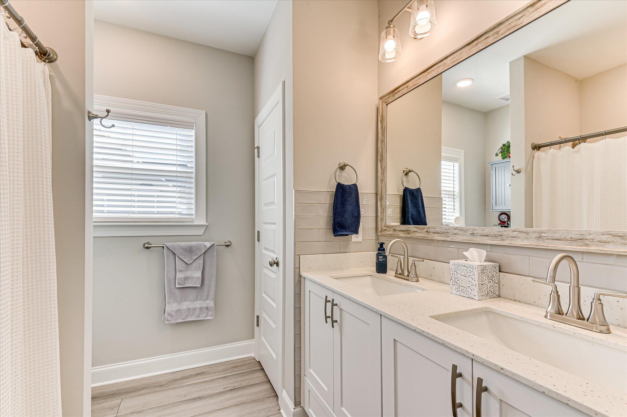 932 Sandpiper Crossing