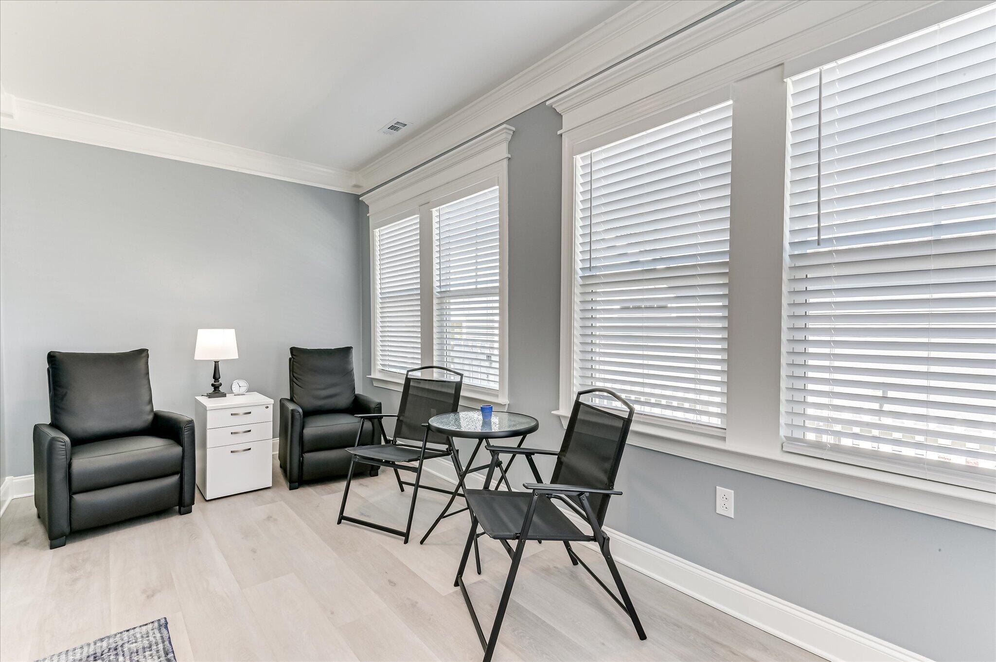 932 Sandpiper Crossing