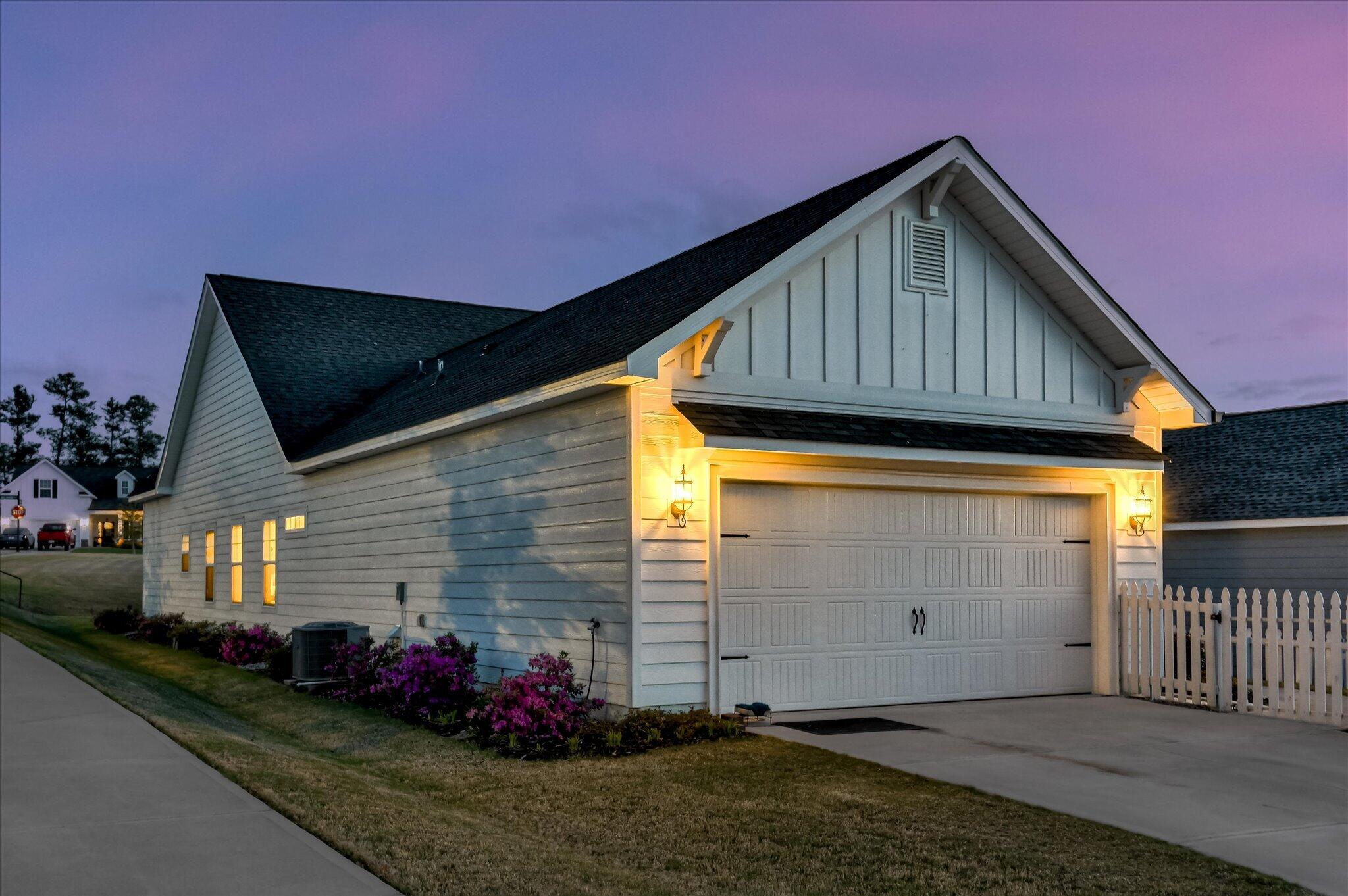 932 Sandpiper Crossing