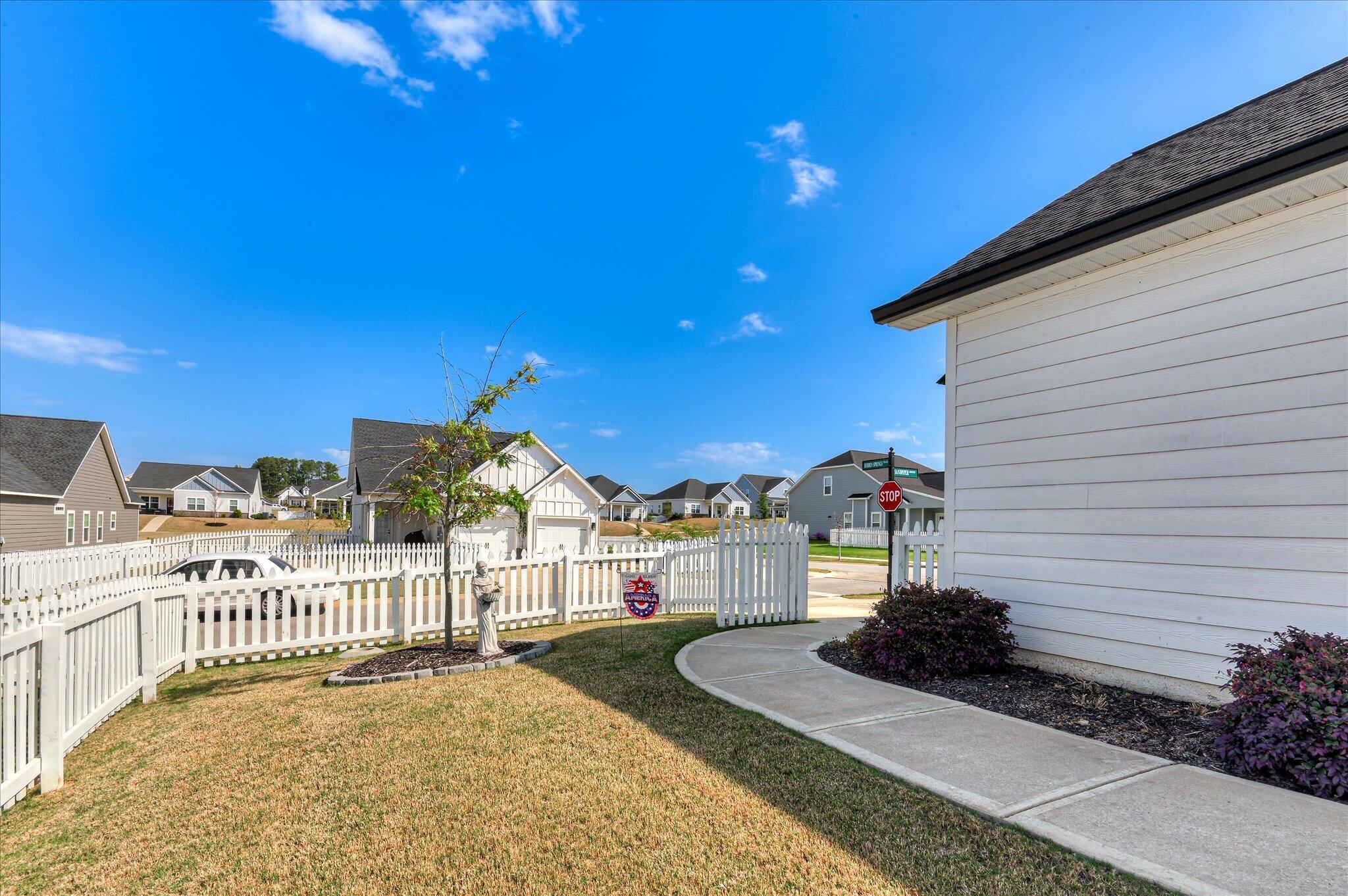 932 Sandpiper Crossing