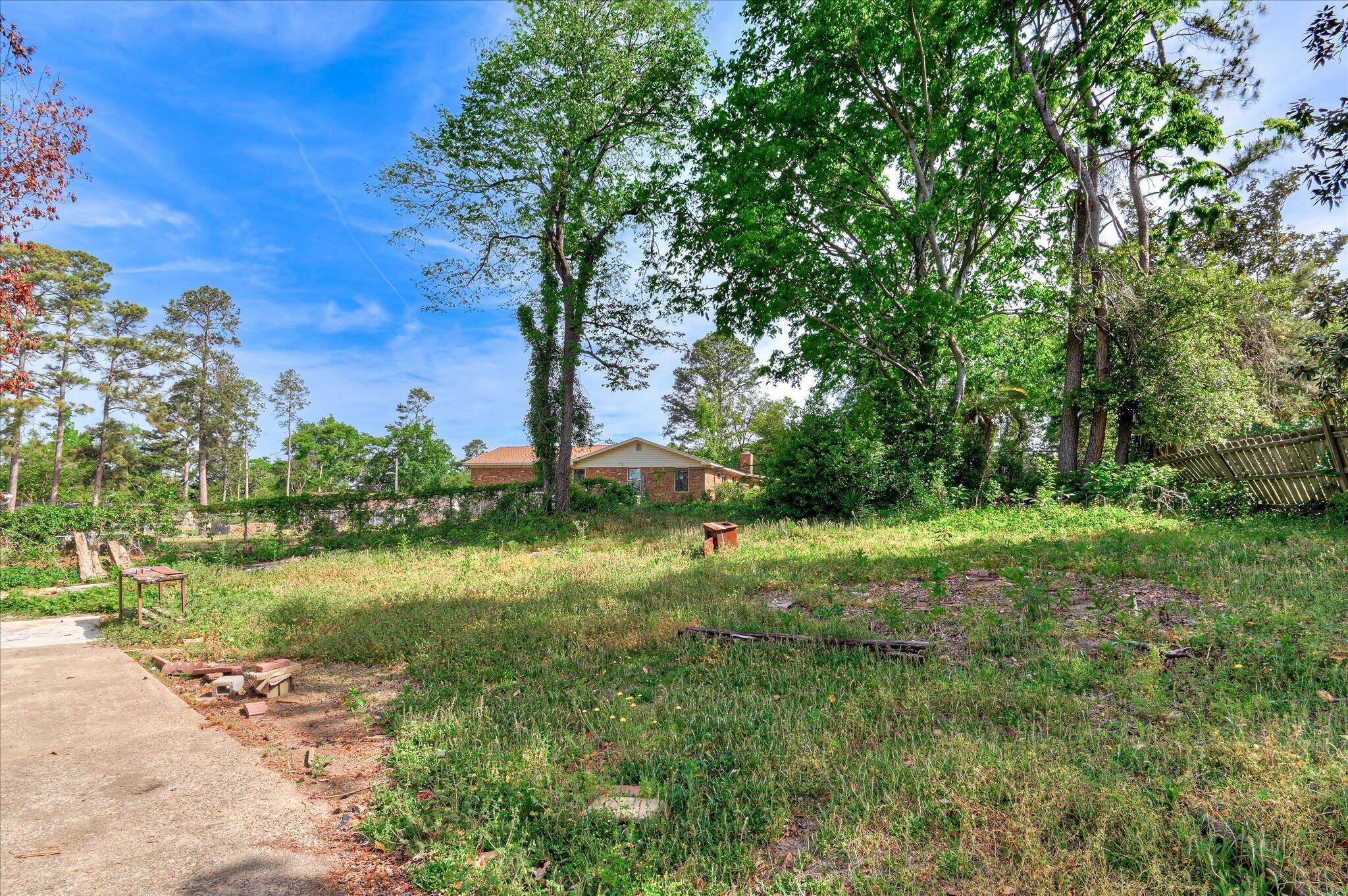 862 Brookfield Parkway