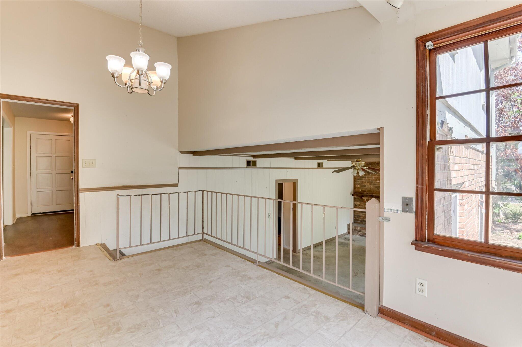 862 Brookfield Parkway