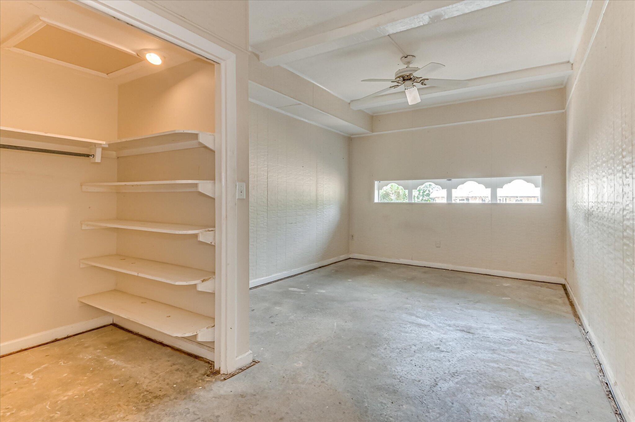 862 Brookfield Parkway