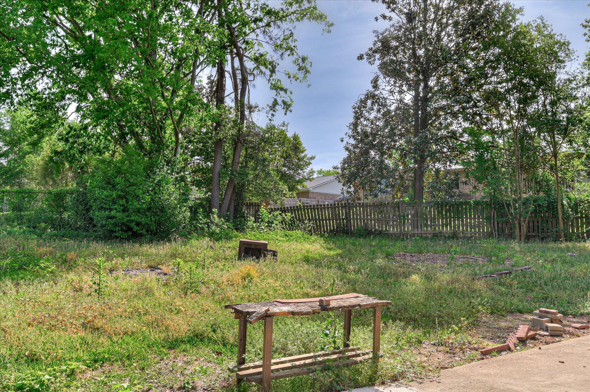862 Brookfield Parkway