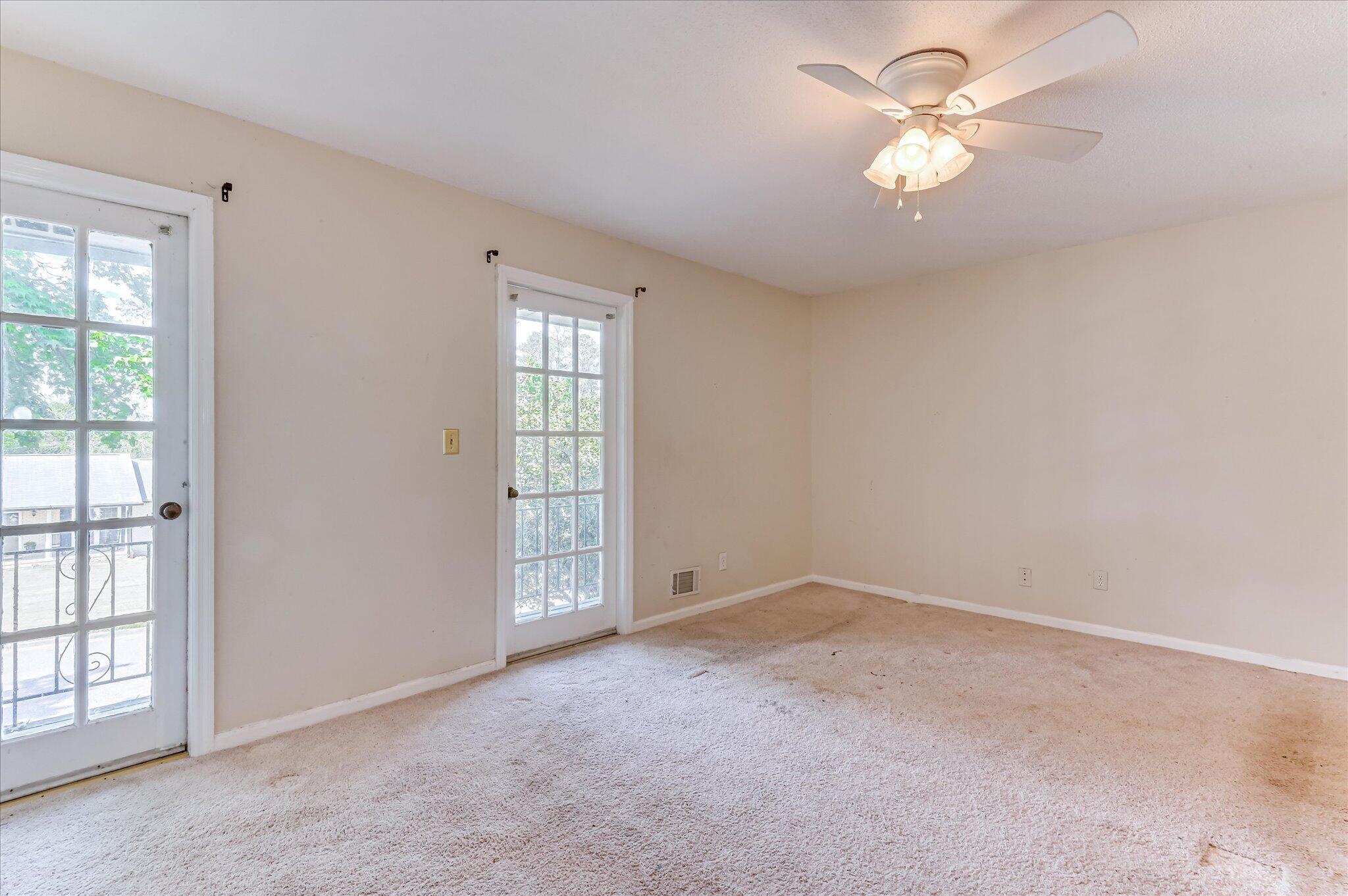 862 Brookfield Parkway