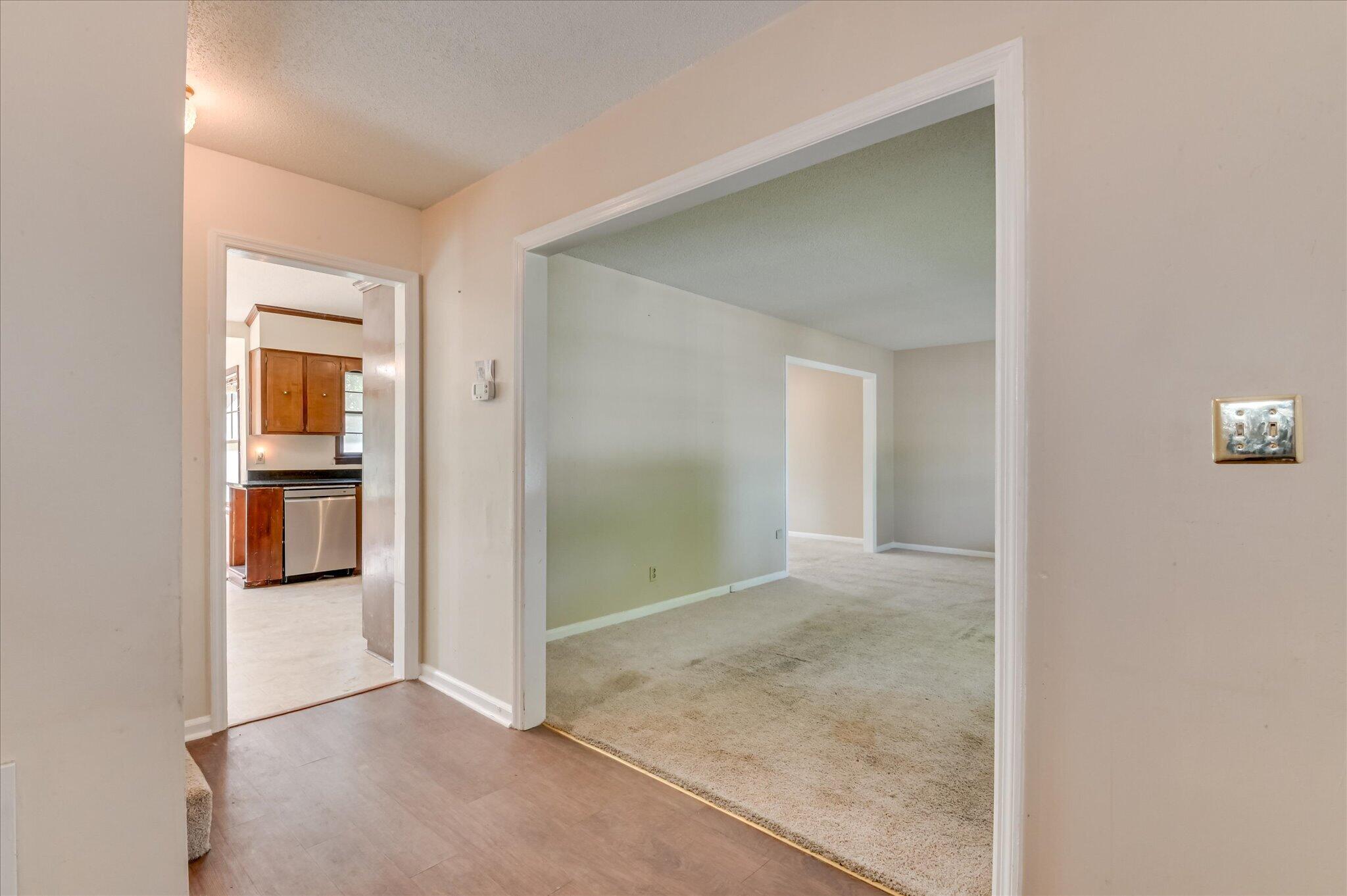862 Brookfield Parkway