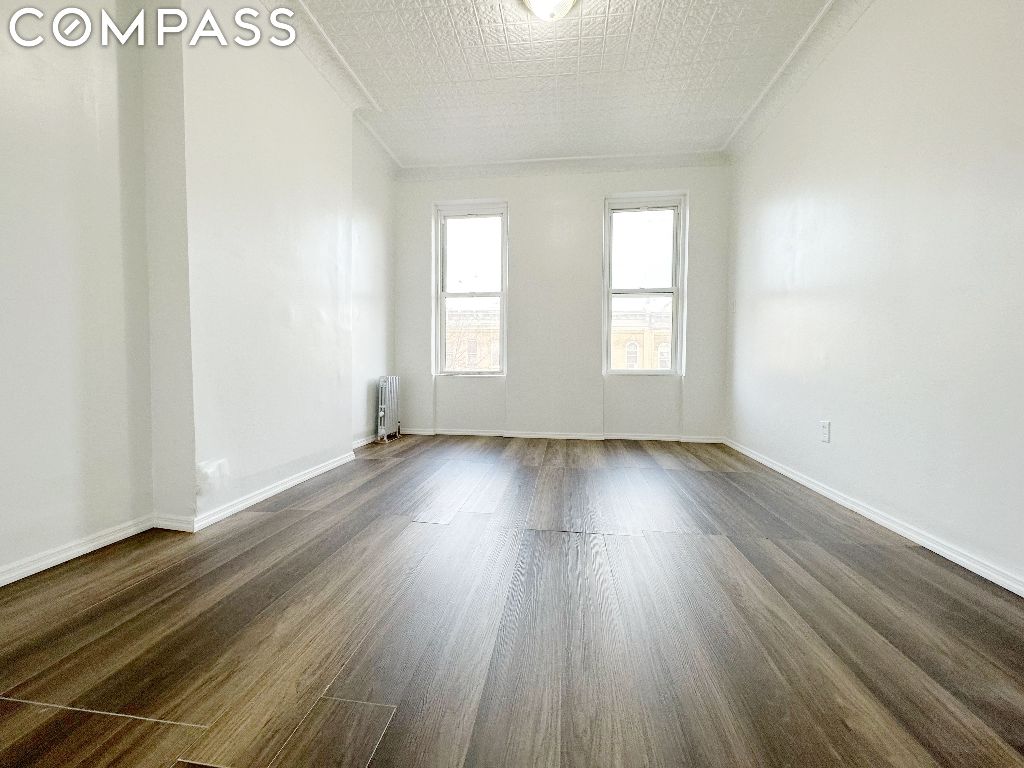1729 Harman Street 3-R