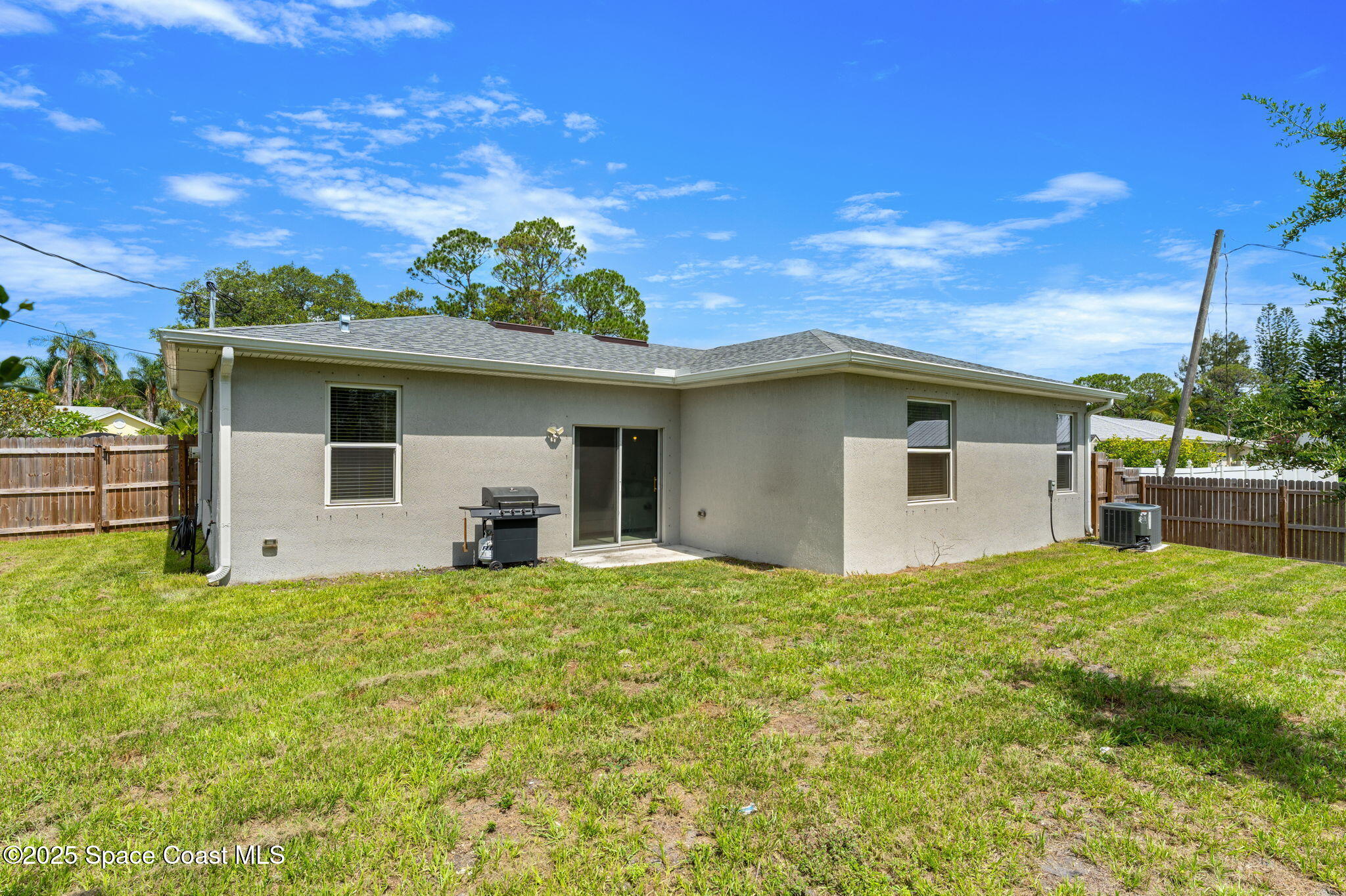 443 Archer Road SE