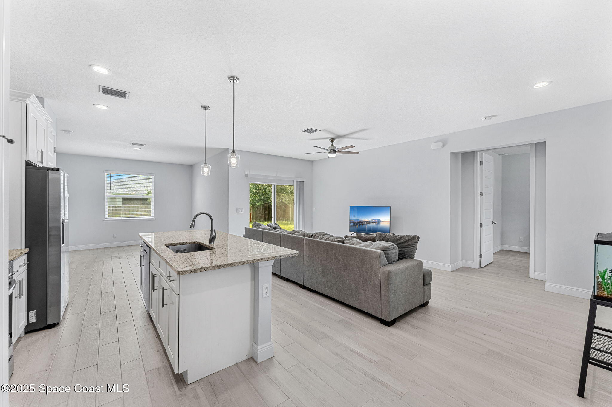 443 Archer Road SE