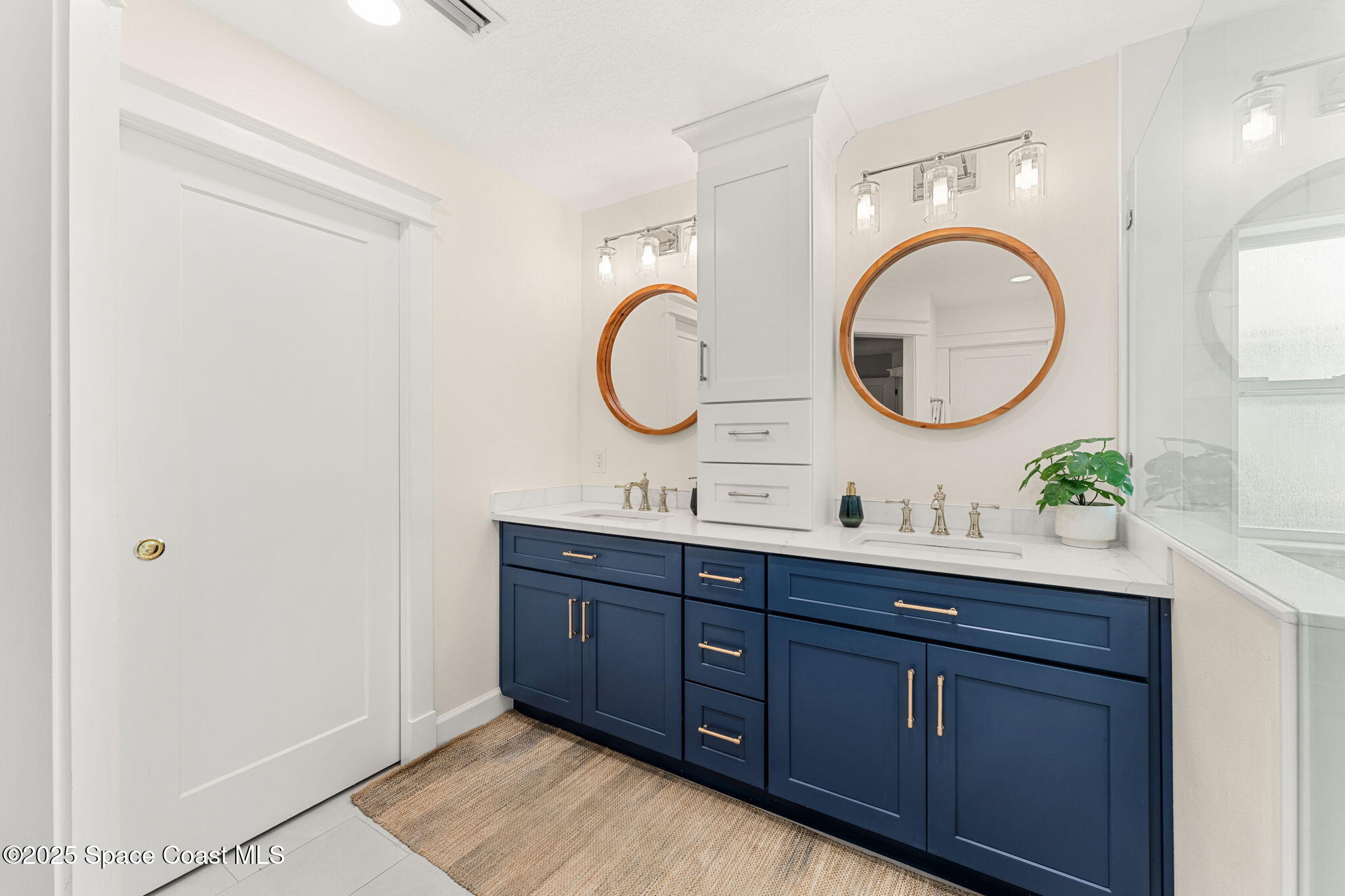 2525 Forest Run Drive