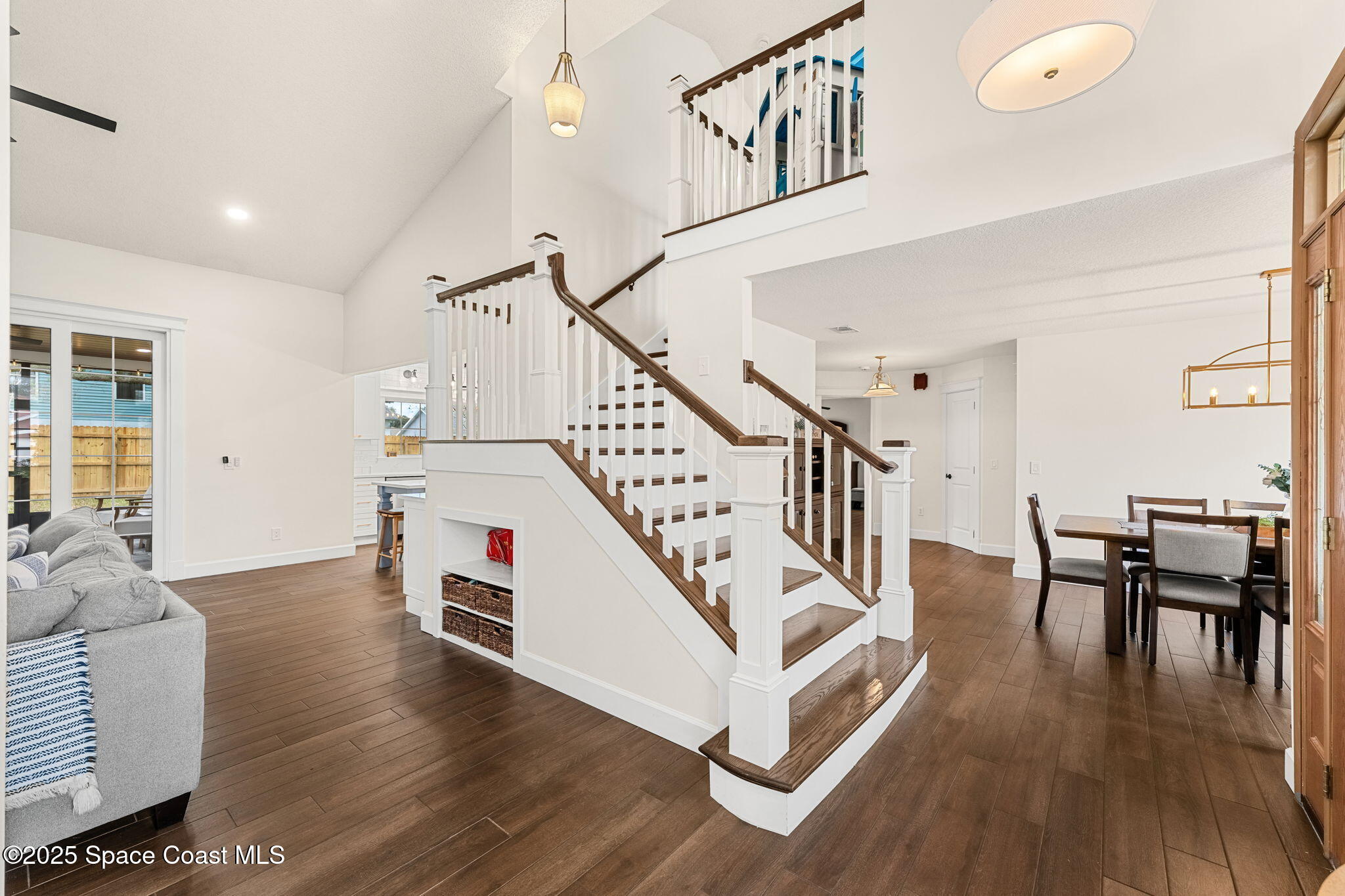 2525 Forest Run Drive