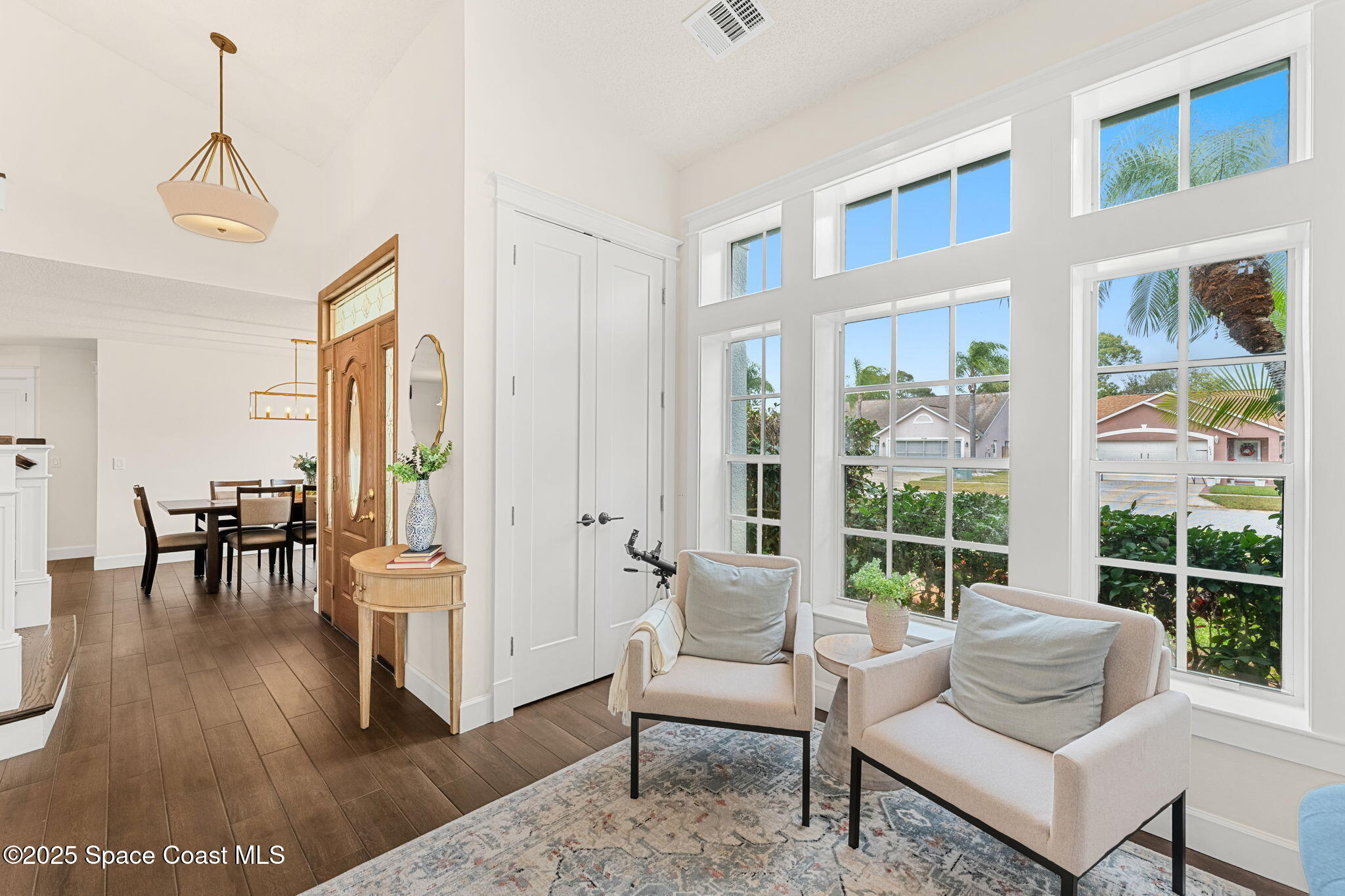 2525 Forest Run Drive