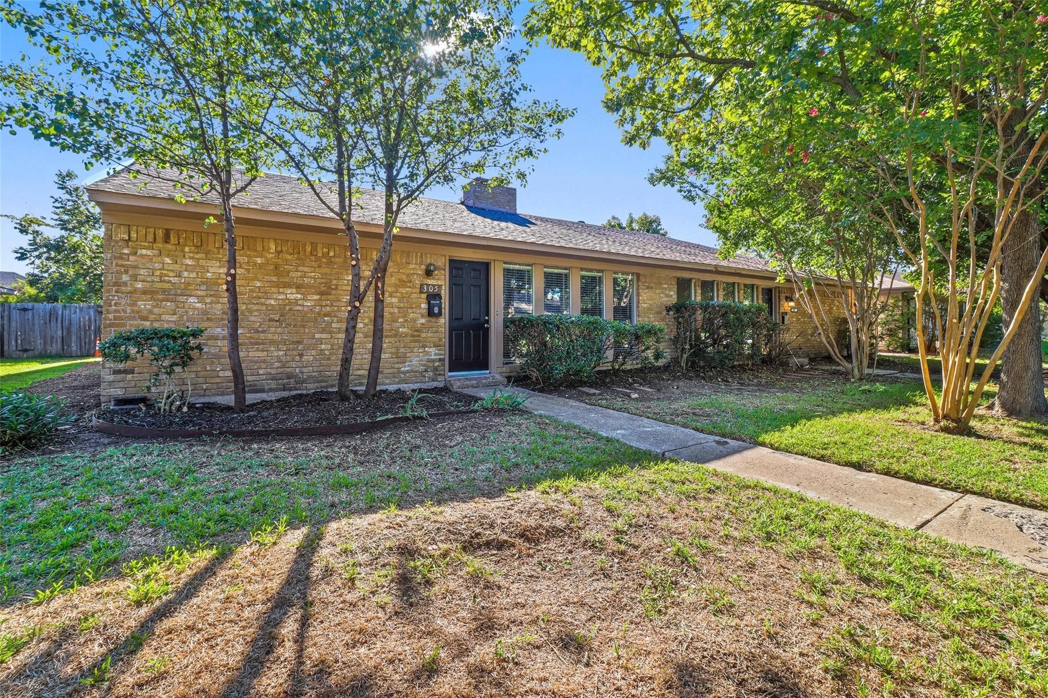 305 Candlewood Place