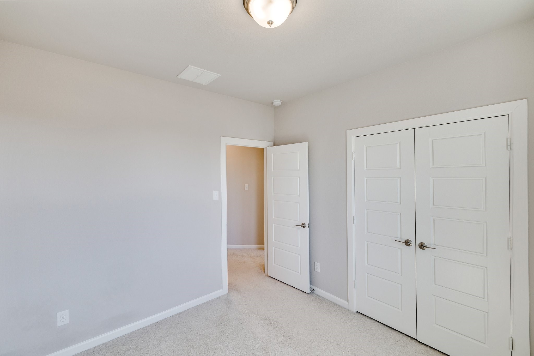 1406 Mount Evans Trail