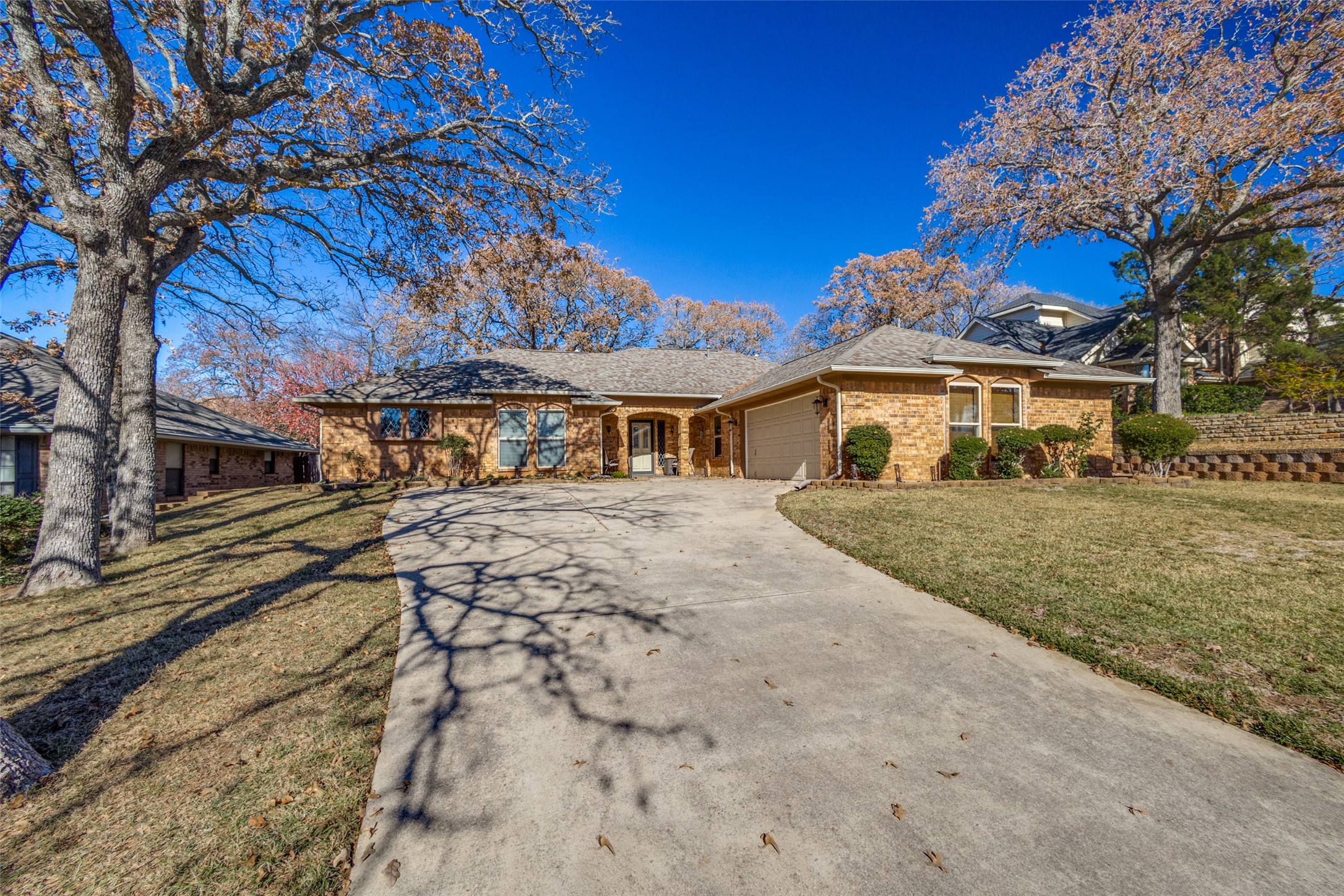 327 Inverness Drive