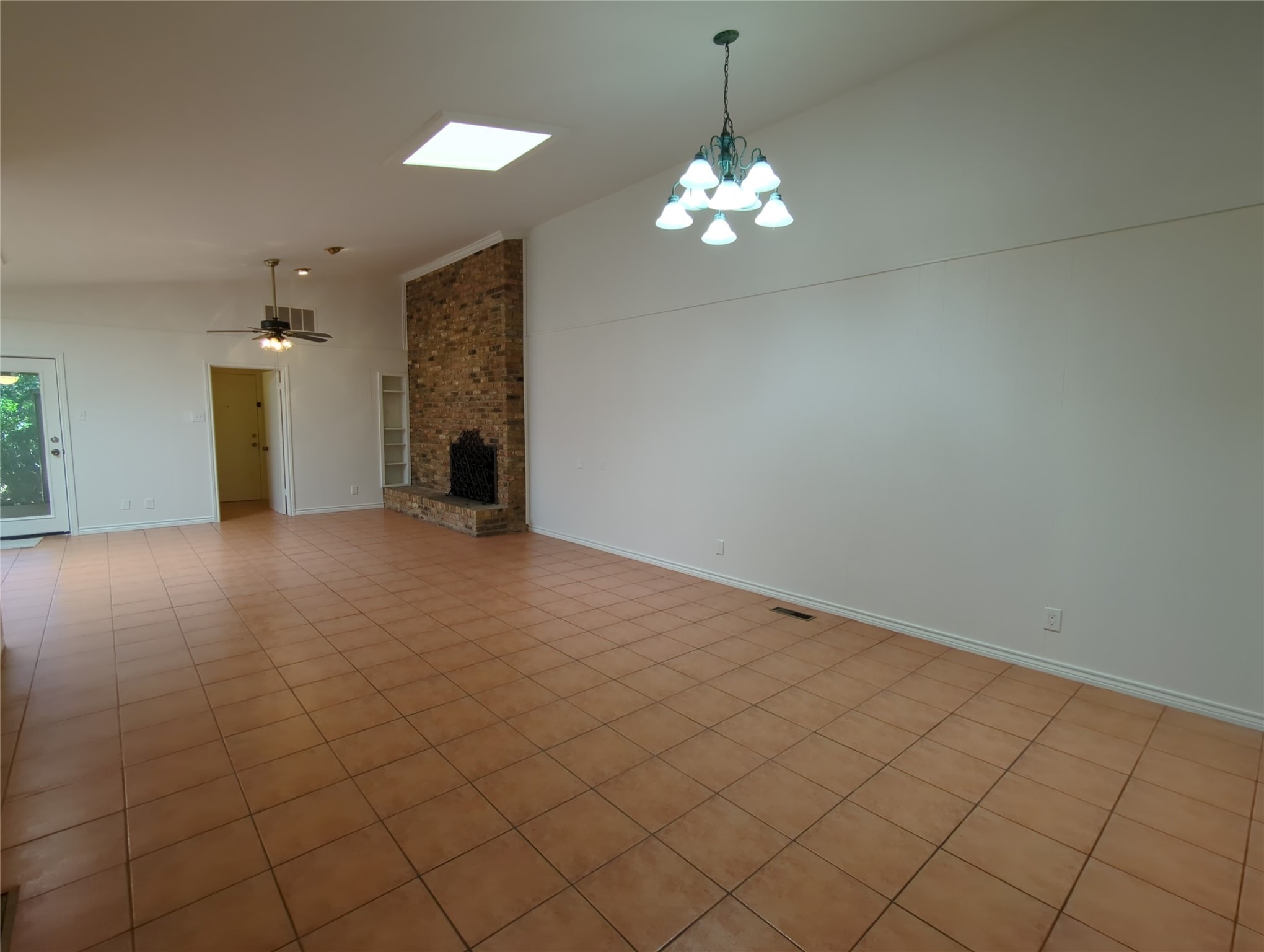 9115 Boedeker Circle