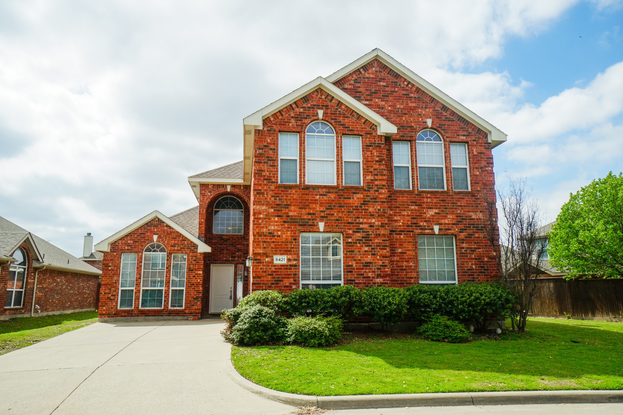 8421 Loma Alta Trail