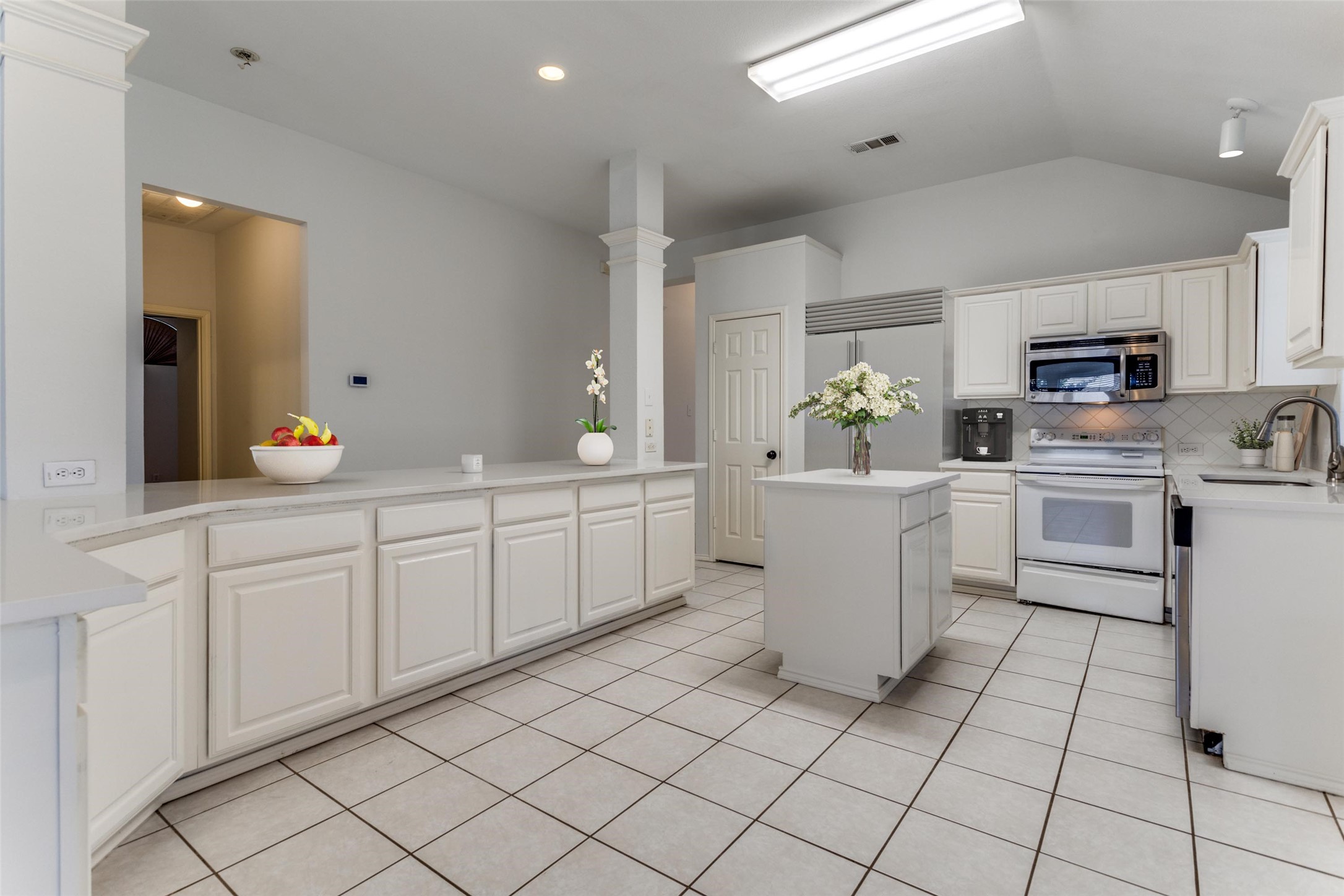 3713 Daffodil Lane