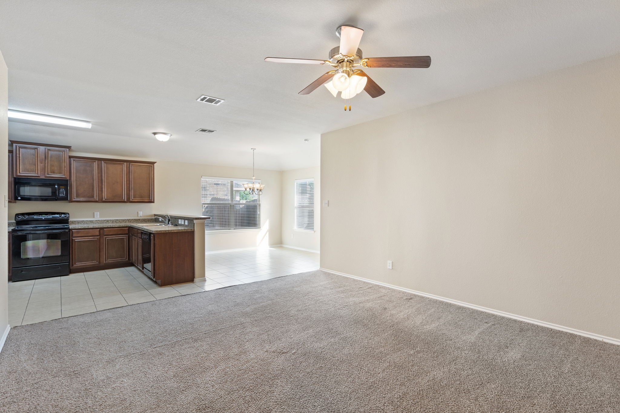 123 Prairie View Drive