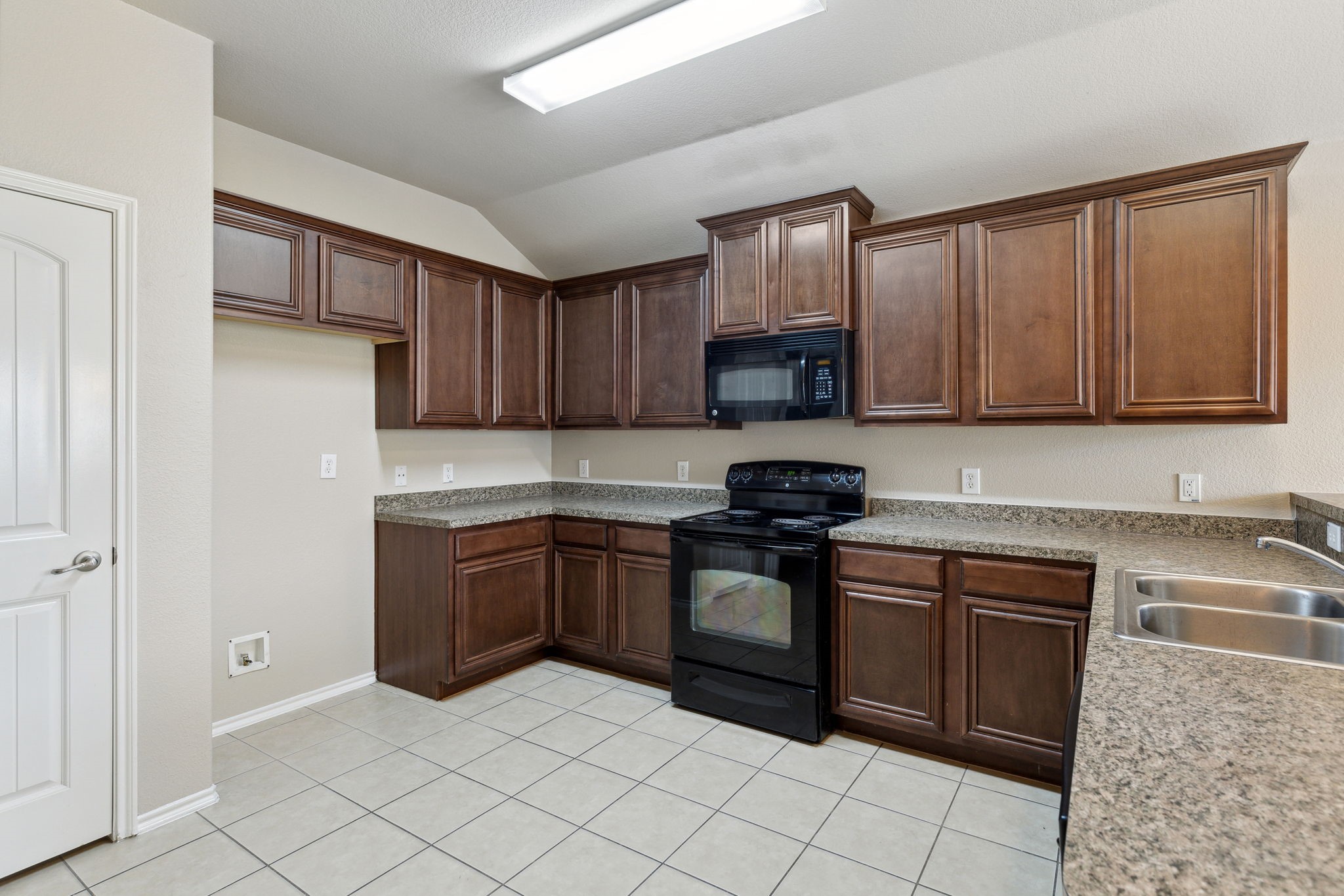 123 Prairie View Drive