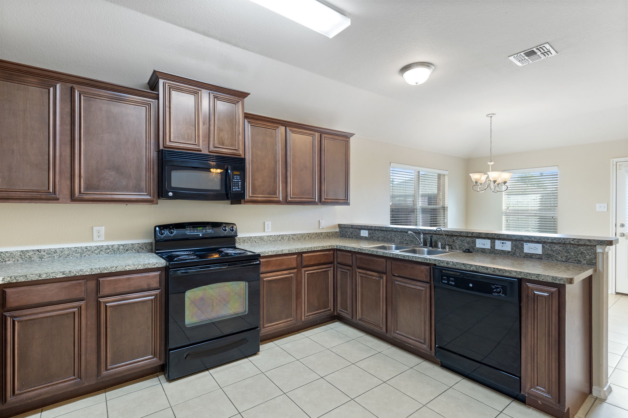 123 Prairie View Drive