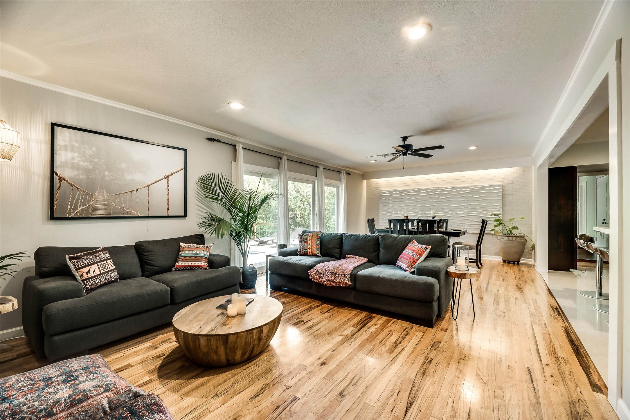 926 NW 8th Street