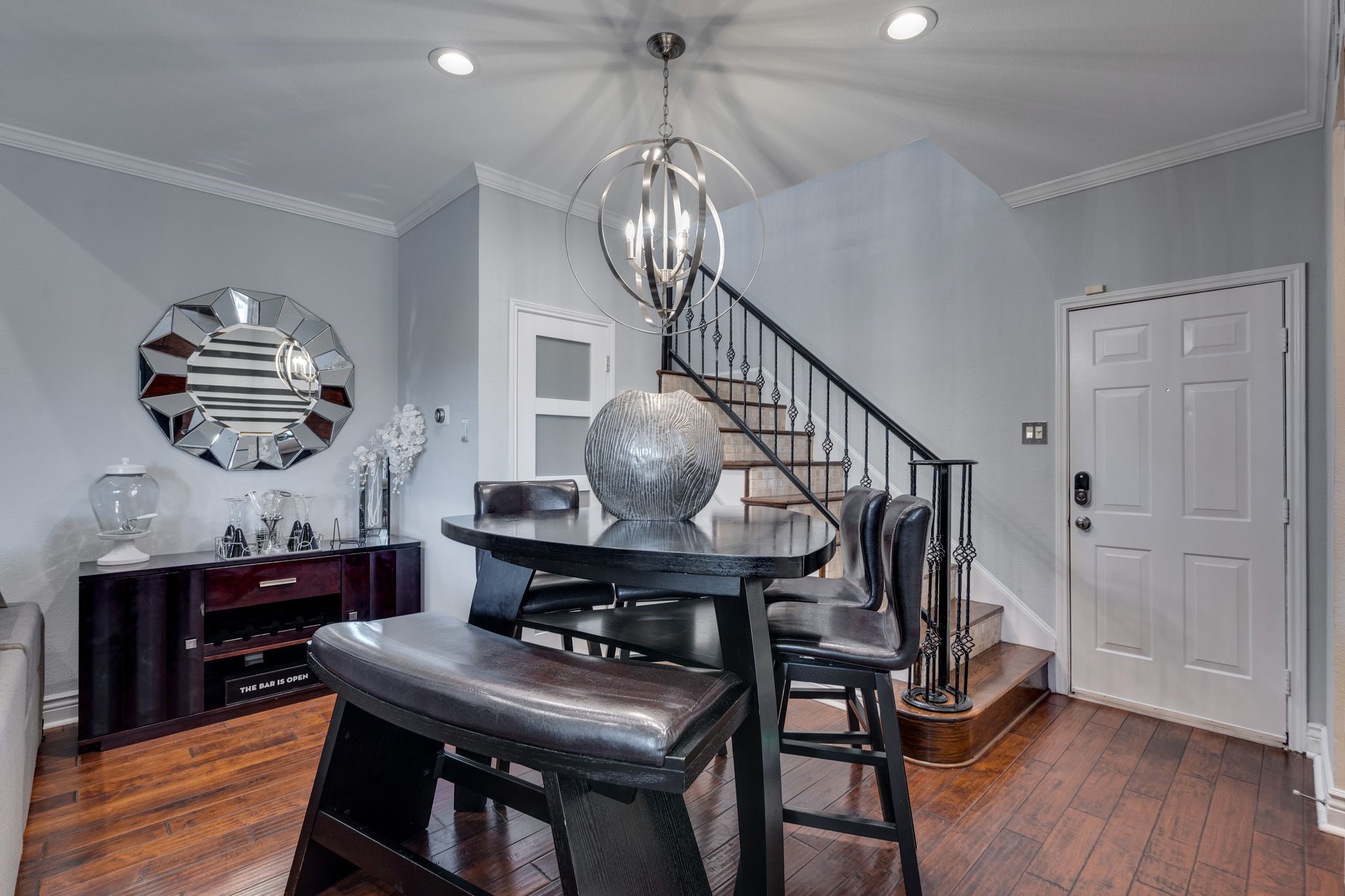 8404 Forest Lane 304