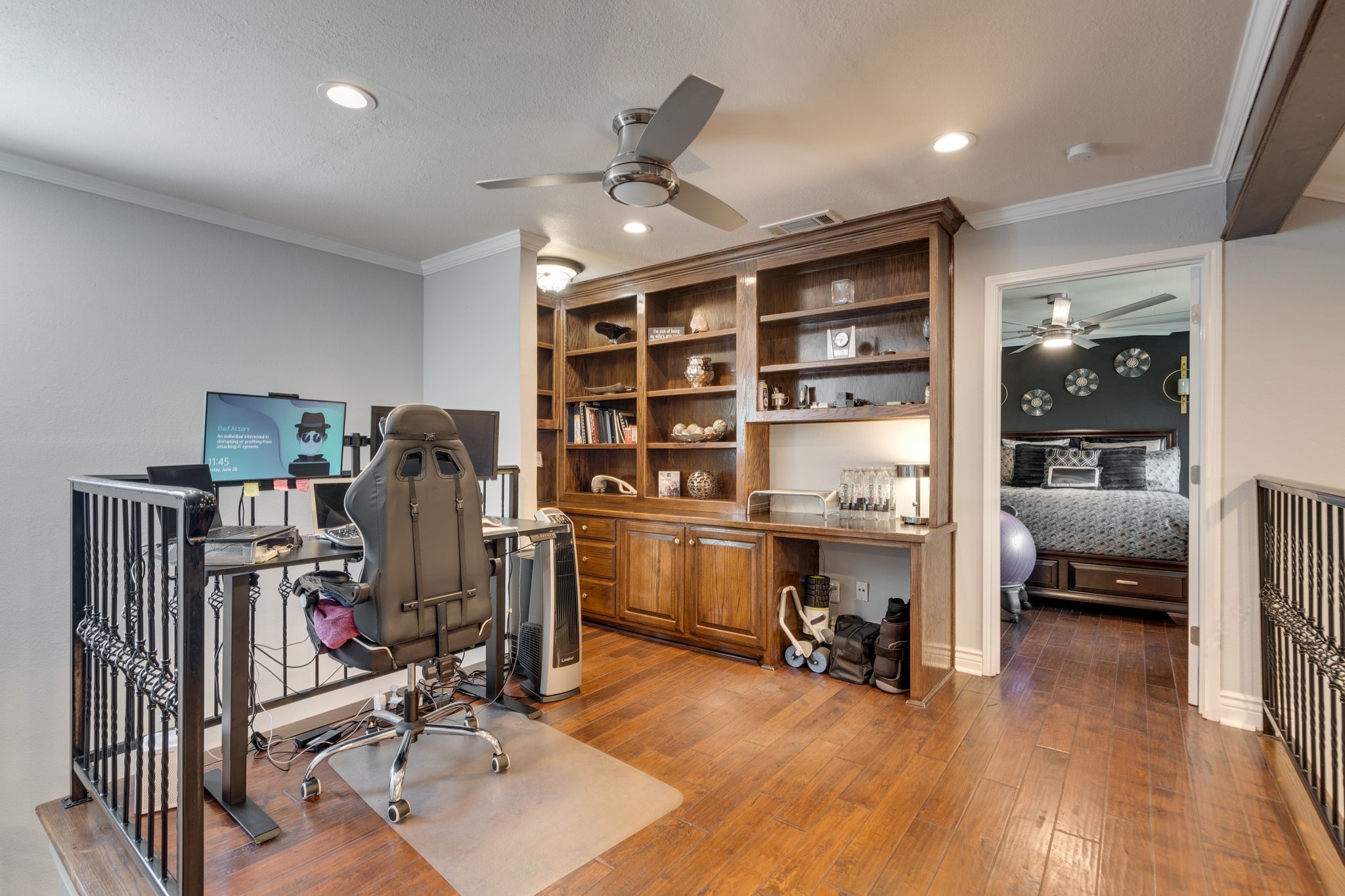 8404 Forest Lane 304