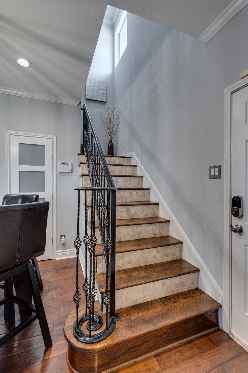 8404 Forest Lane 304