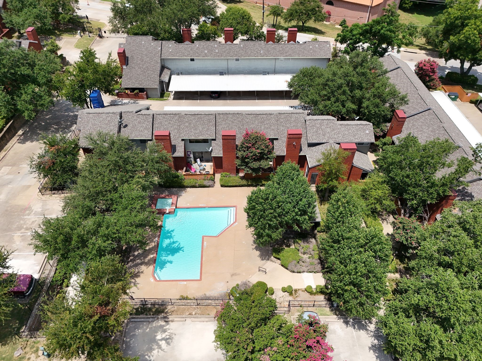 8404 Forest Lane 304