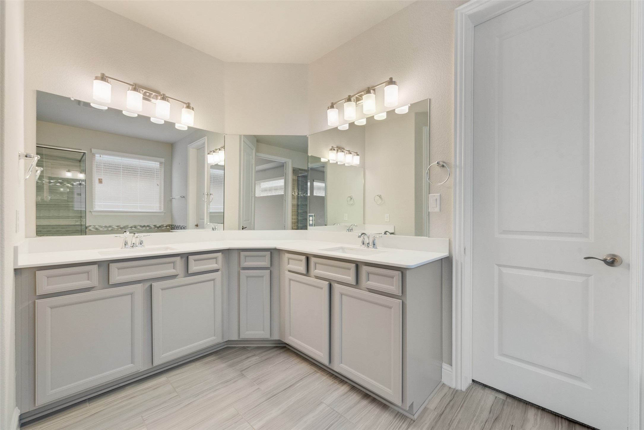 2617 Walnut Creek Lane