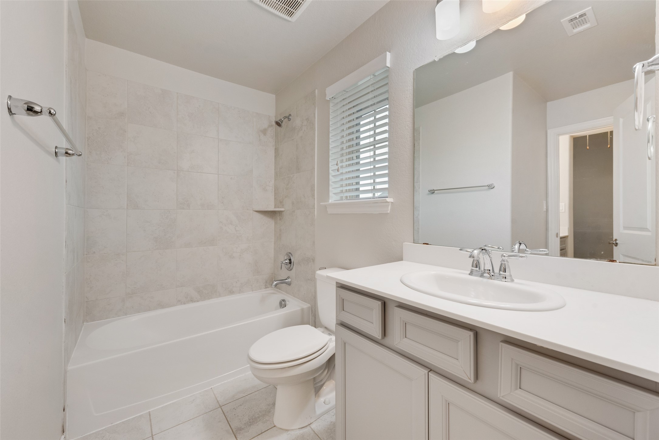 2617 Walnut Creek Lane