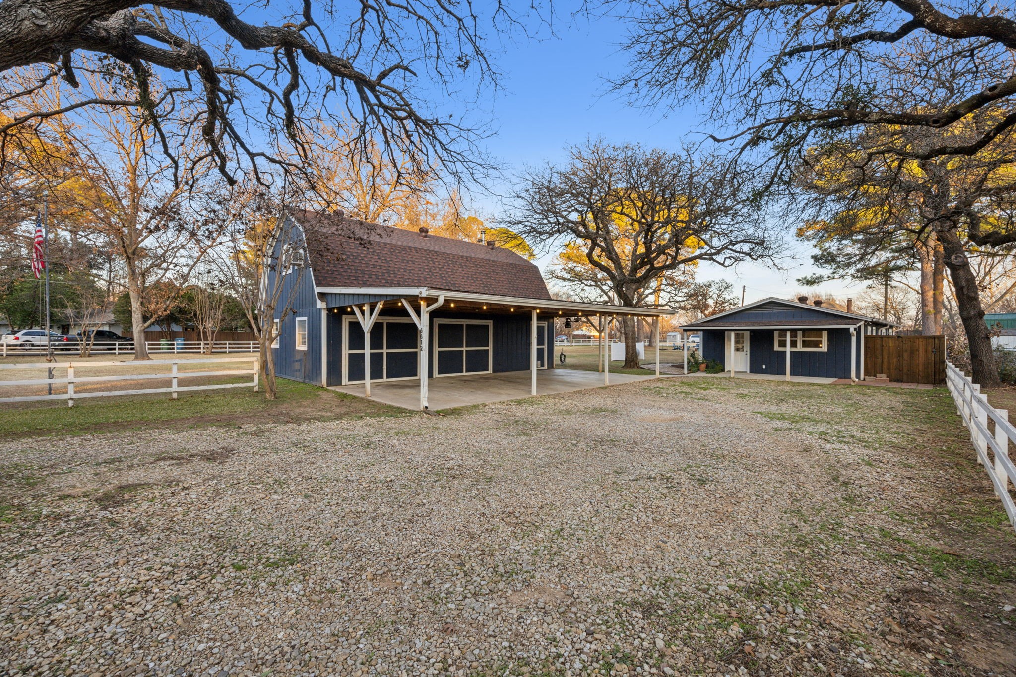 6612 Lakeside Drive