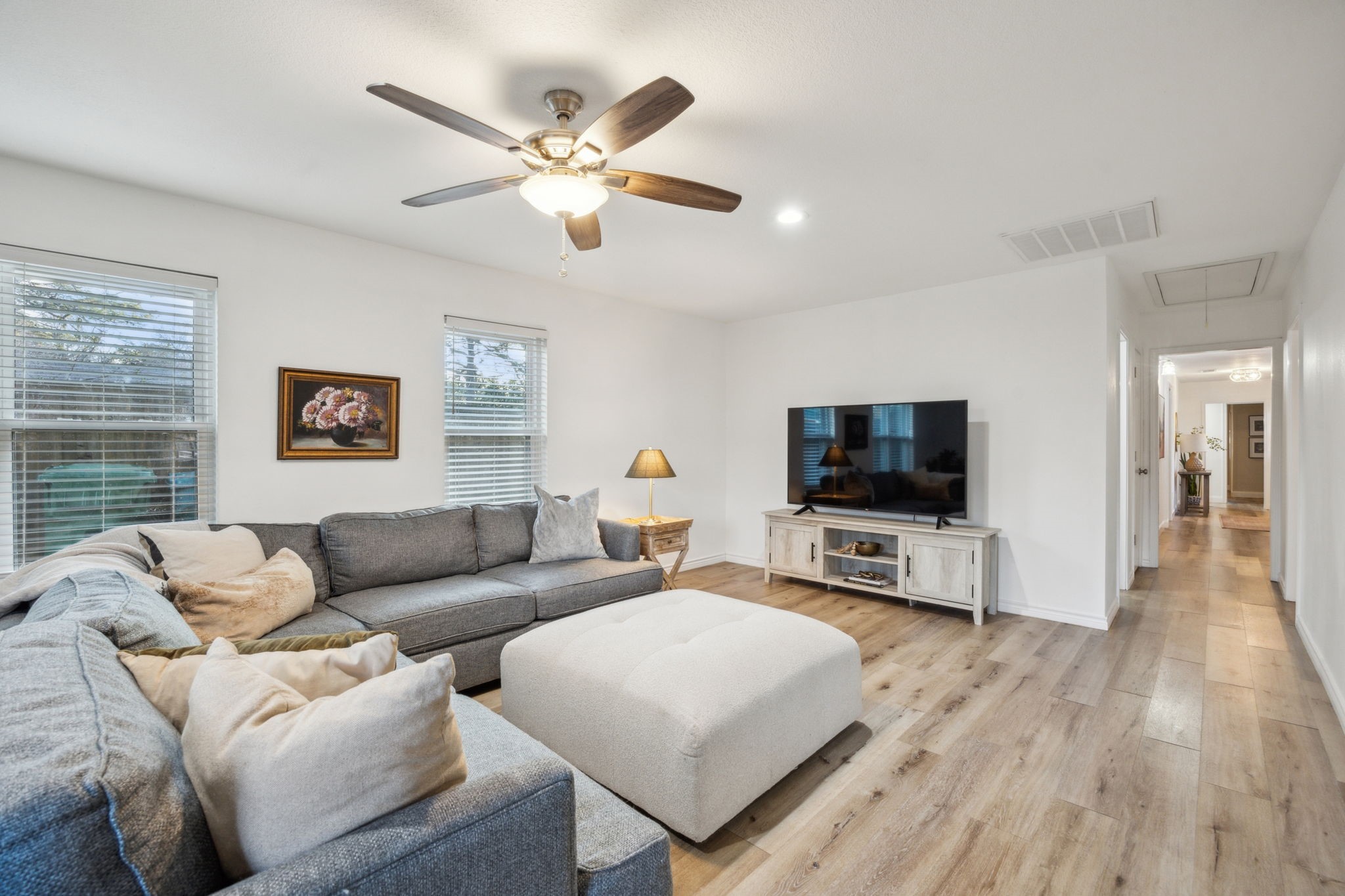 6612 Lakeside Drive