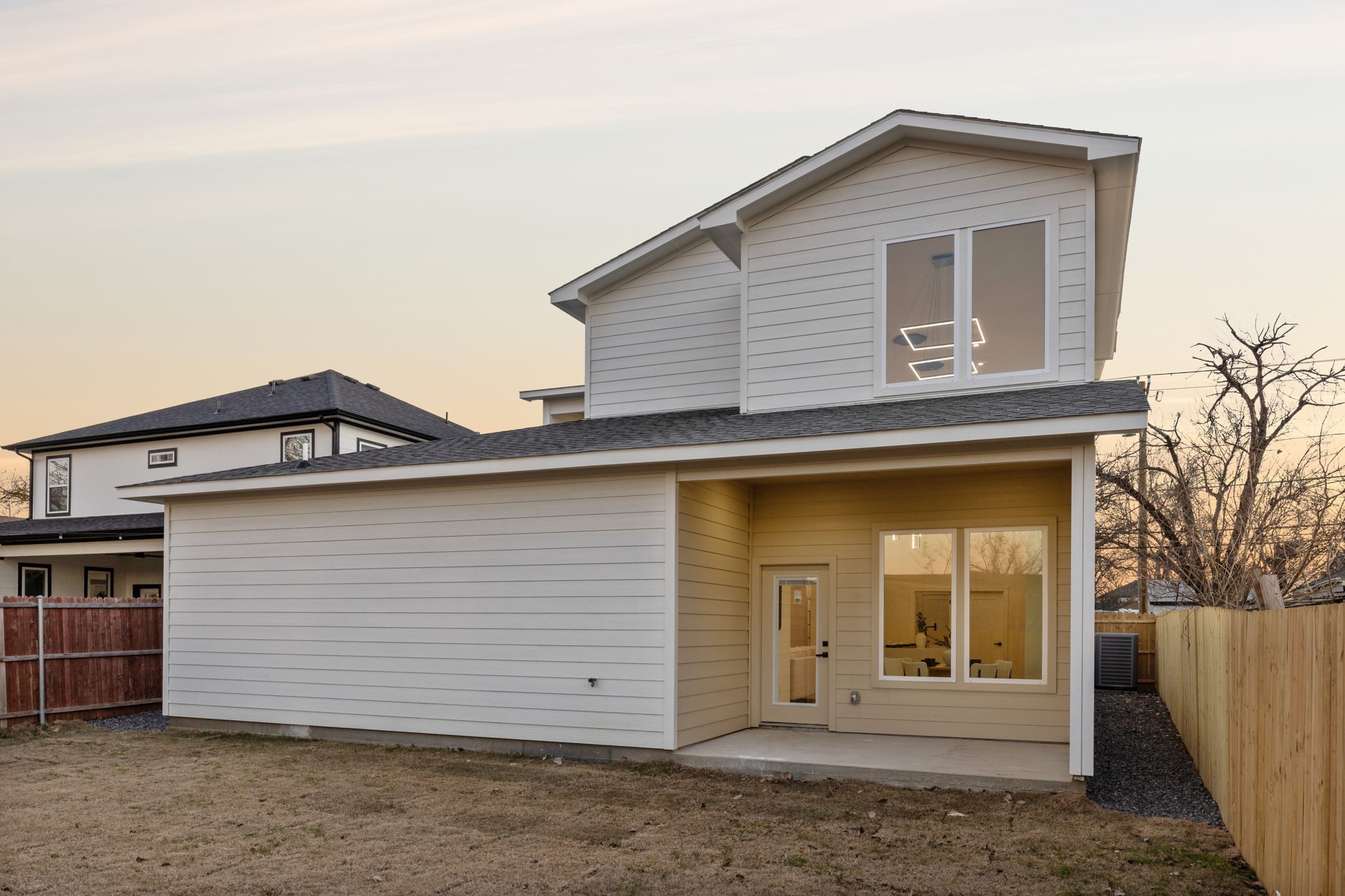 4215 Canada Drive