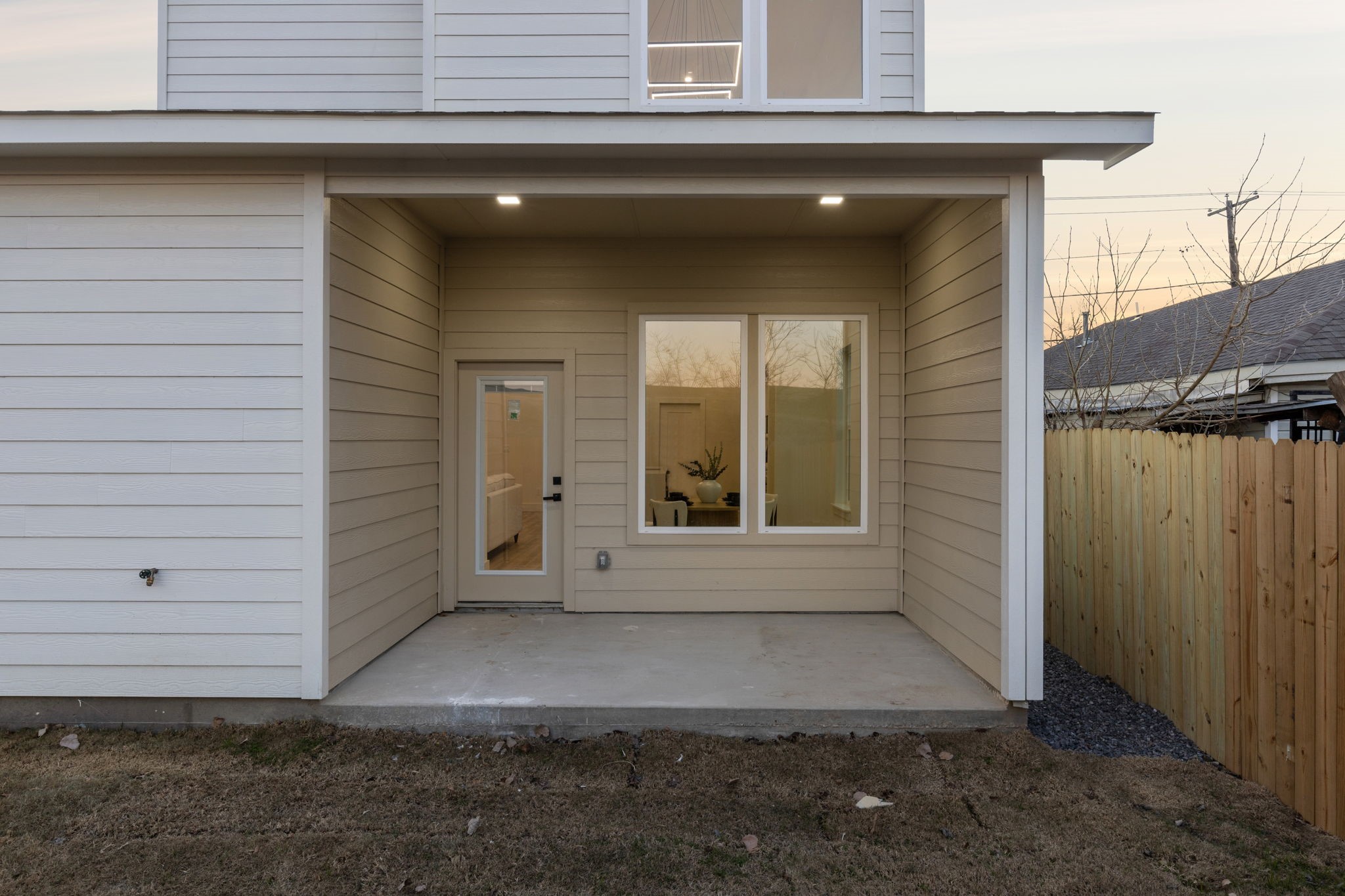 4215 Canada Drive