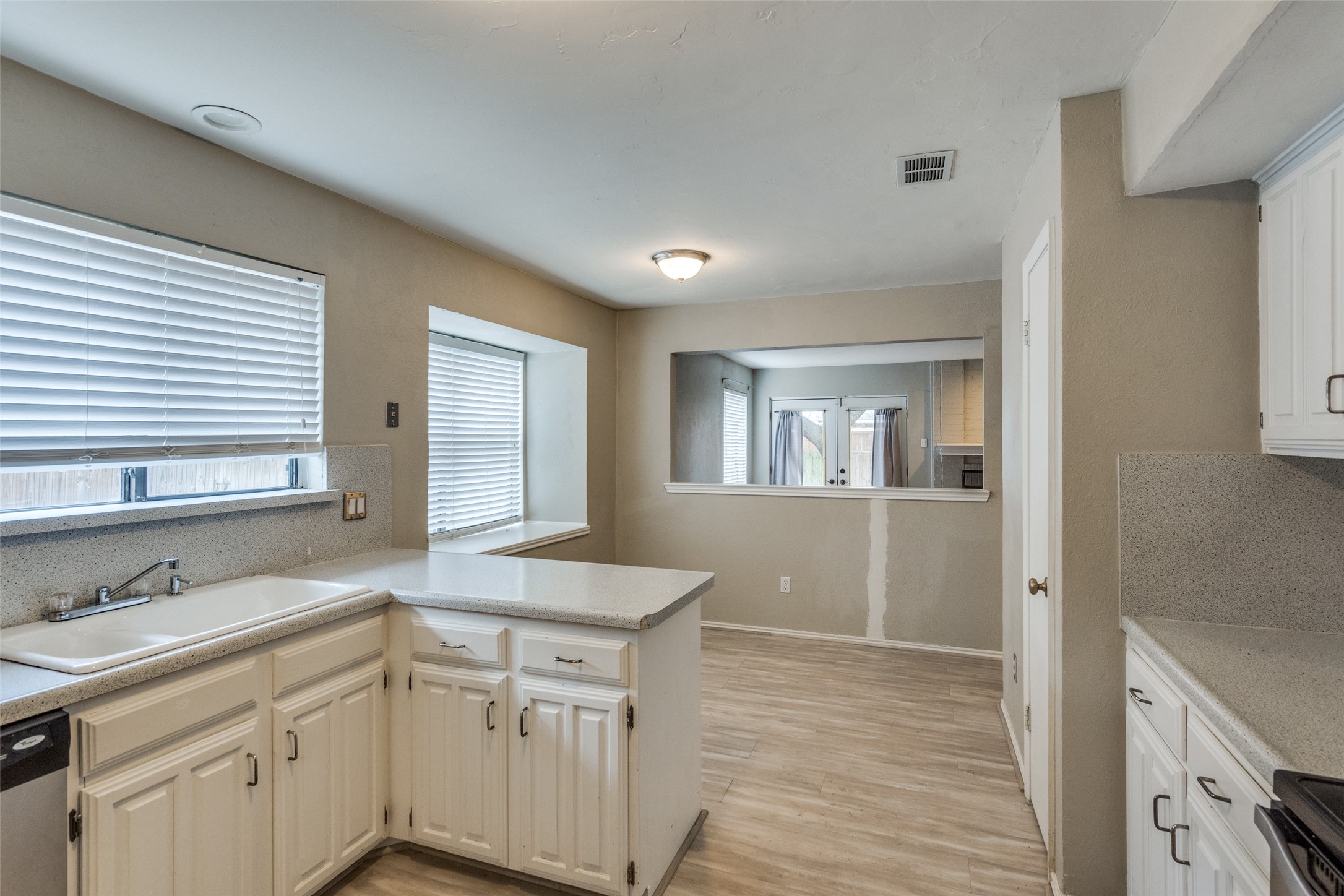 4536 Cleveland Drive