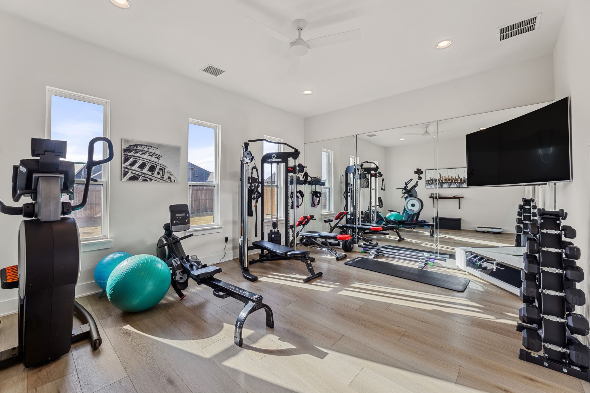 3930 Monterrey Oak Way