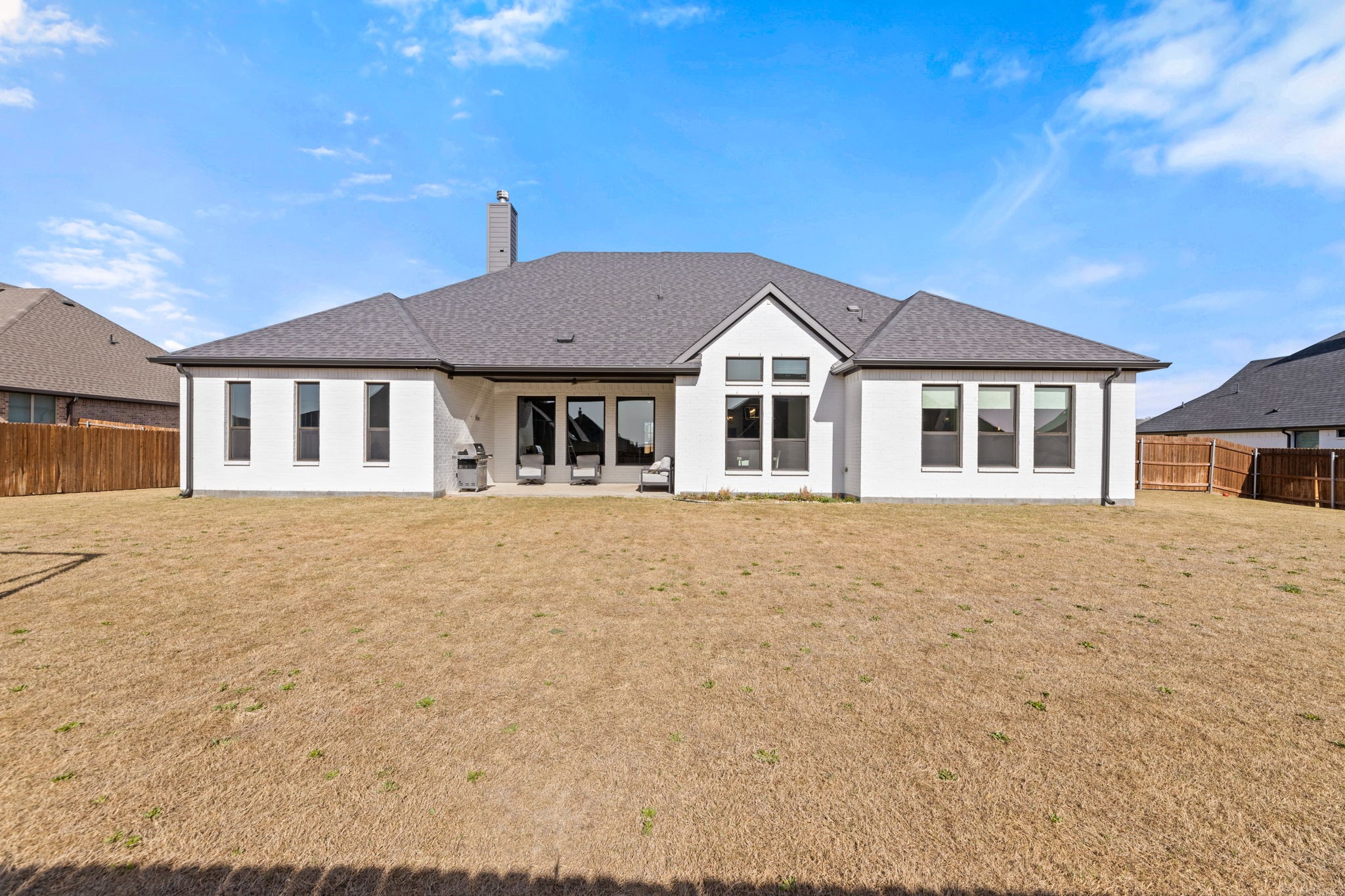 3930 Monterrey Oak Way